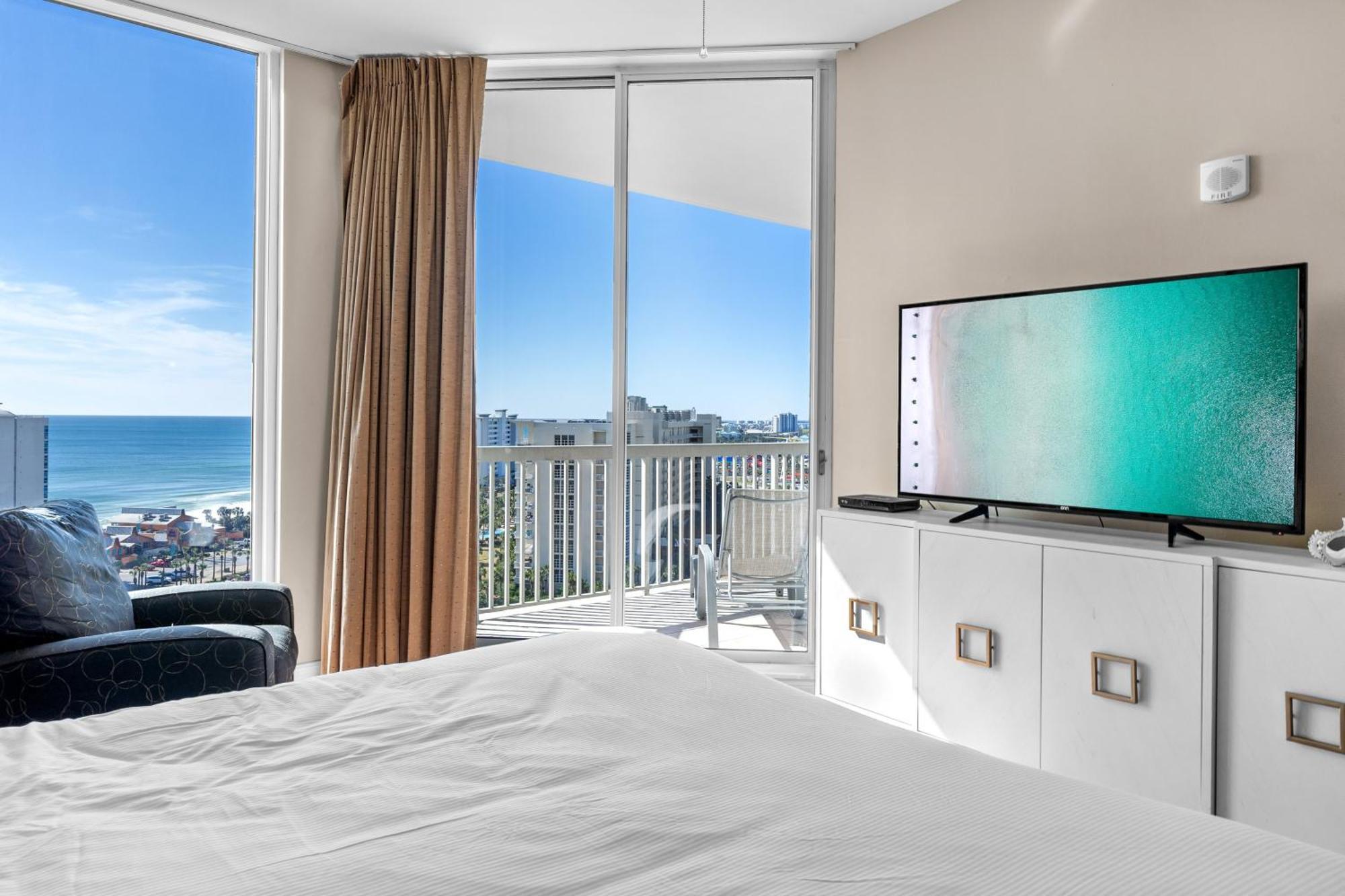 St Lucia Penthouse 2 Sleeps 12 View Destin