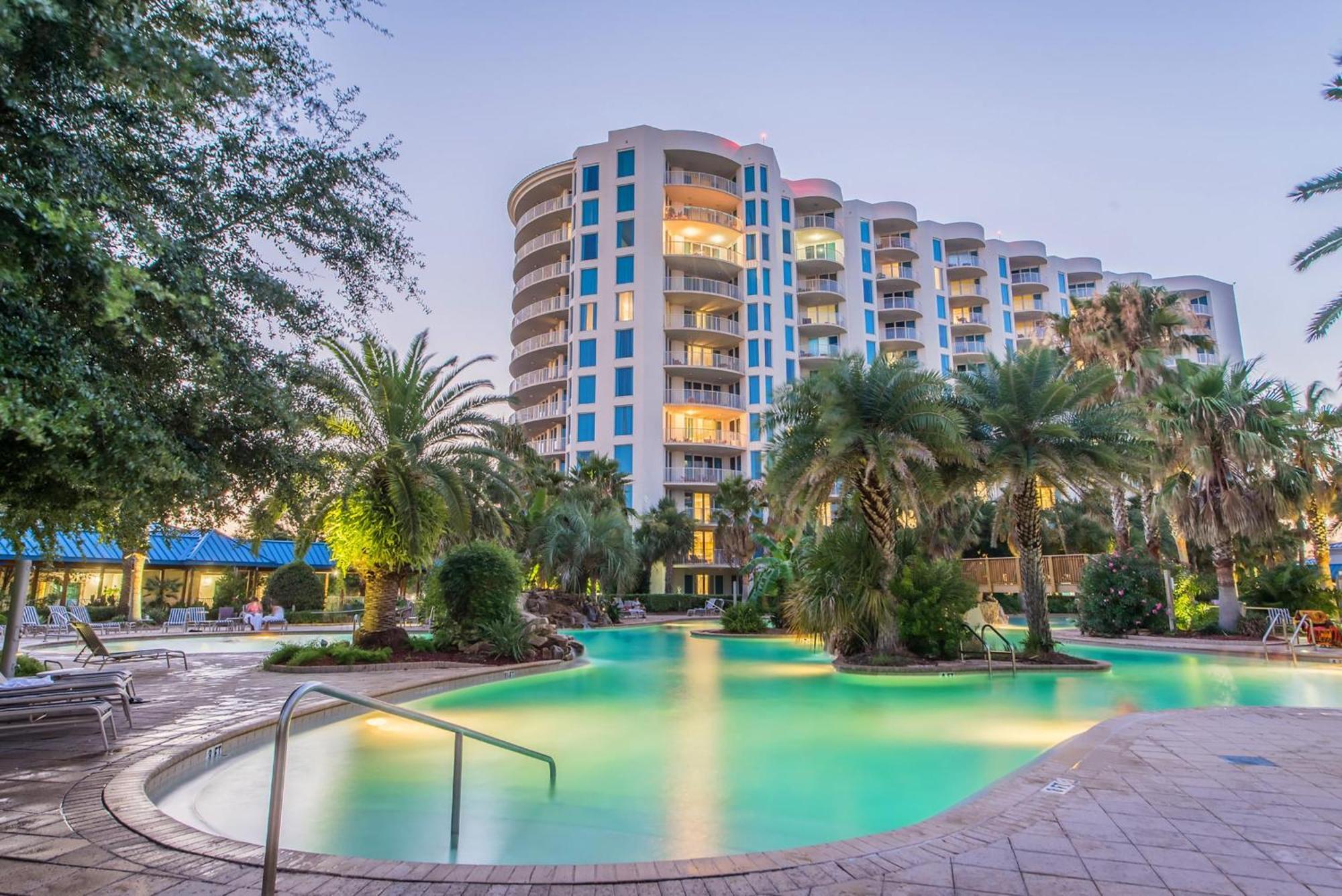 Palms #1616 Full 2 Bedroom * Destin