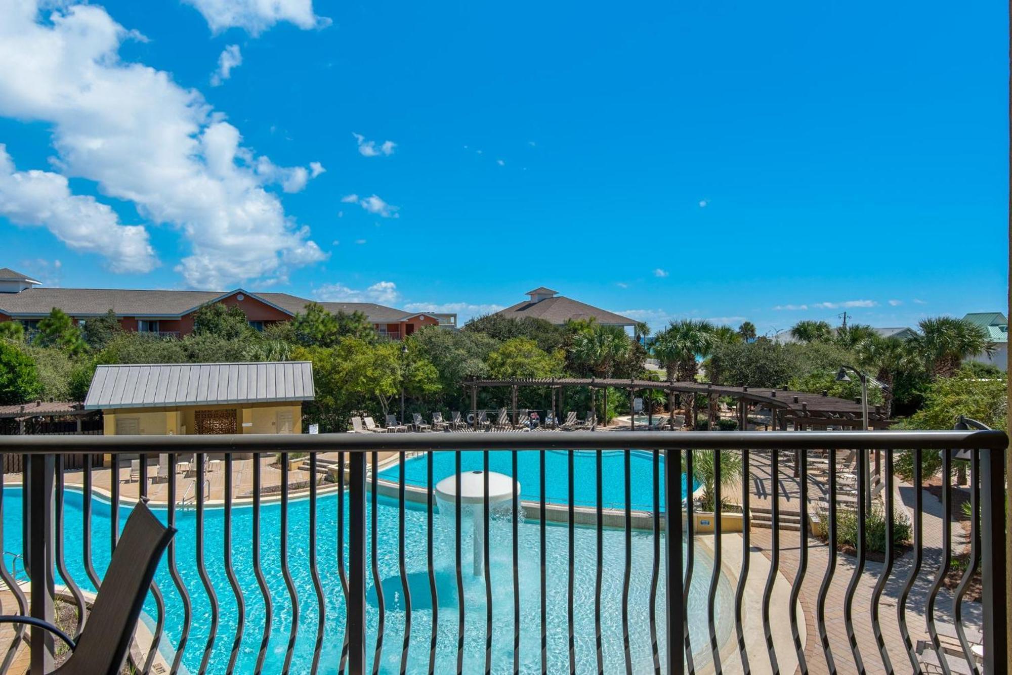 310 Destin
