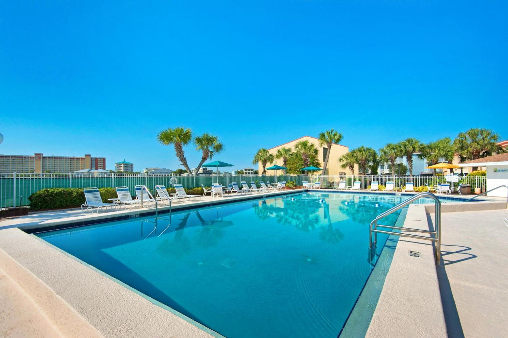 Dolphin Point #406c Destin