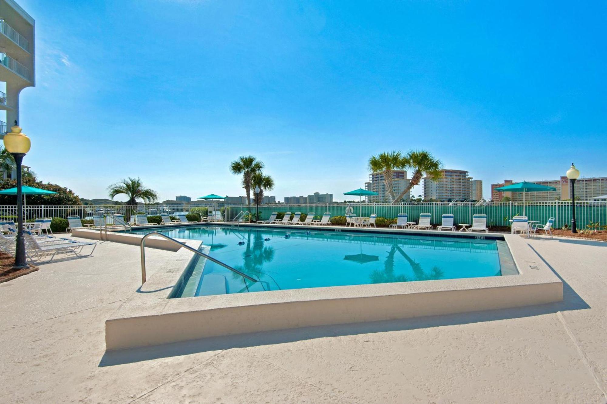 Dolphin Point #406c Apartment Destin