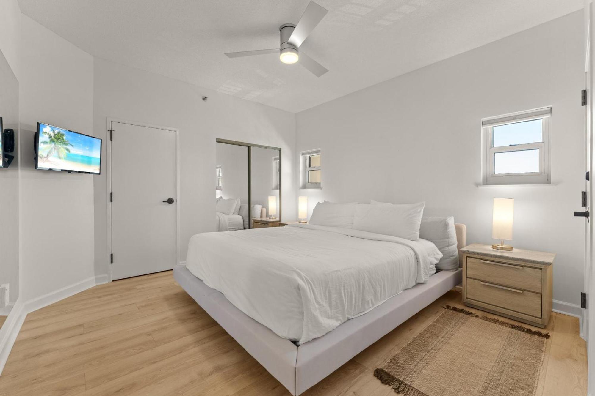 Tides 611 Destin