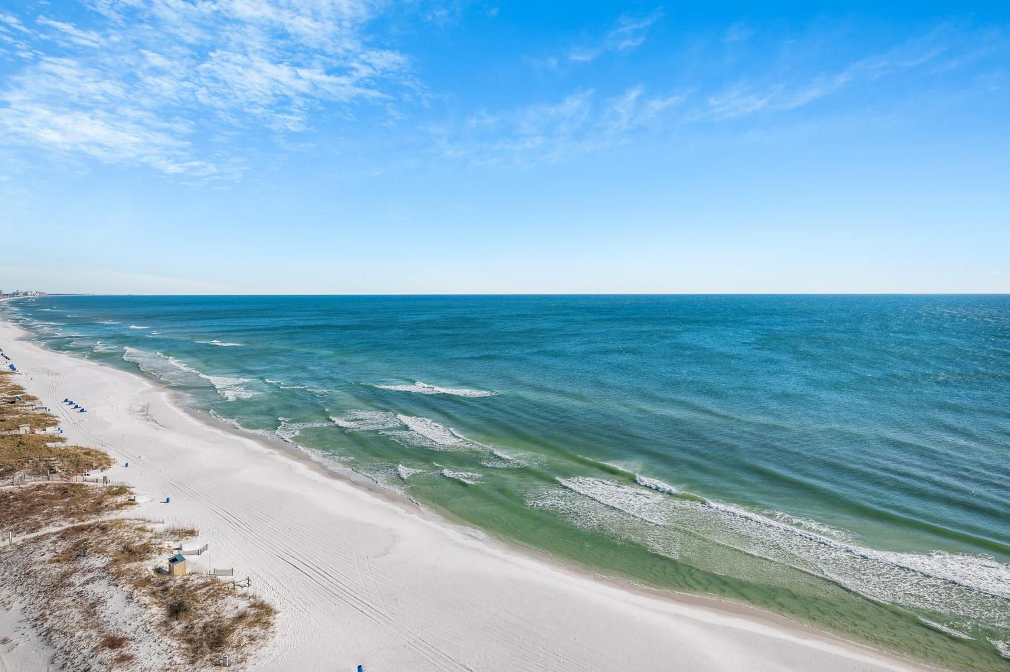 Apartment Just Updated - Beachfront Ocean View, 19th Floor Destin