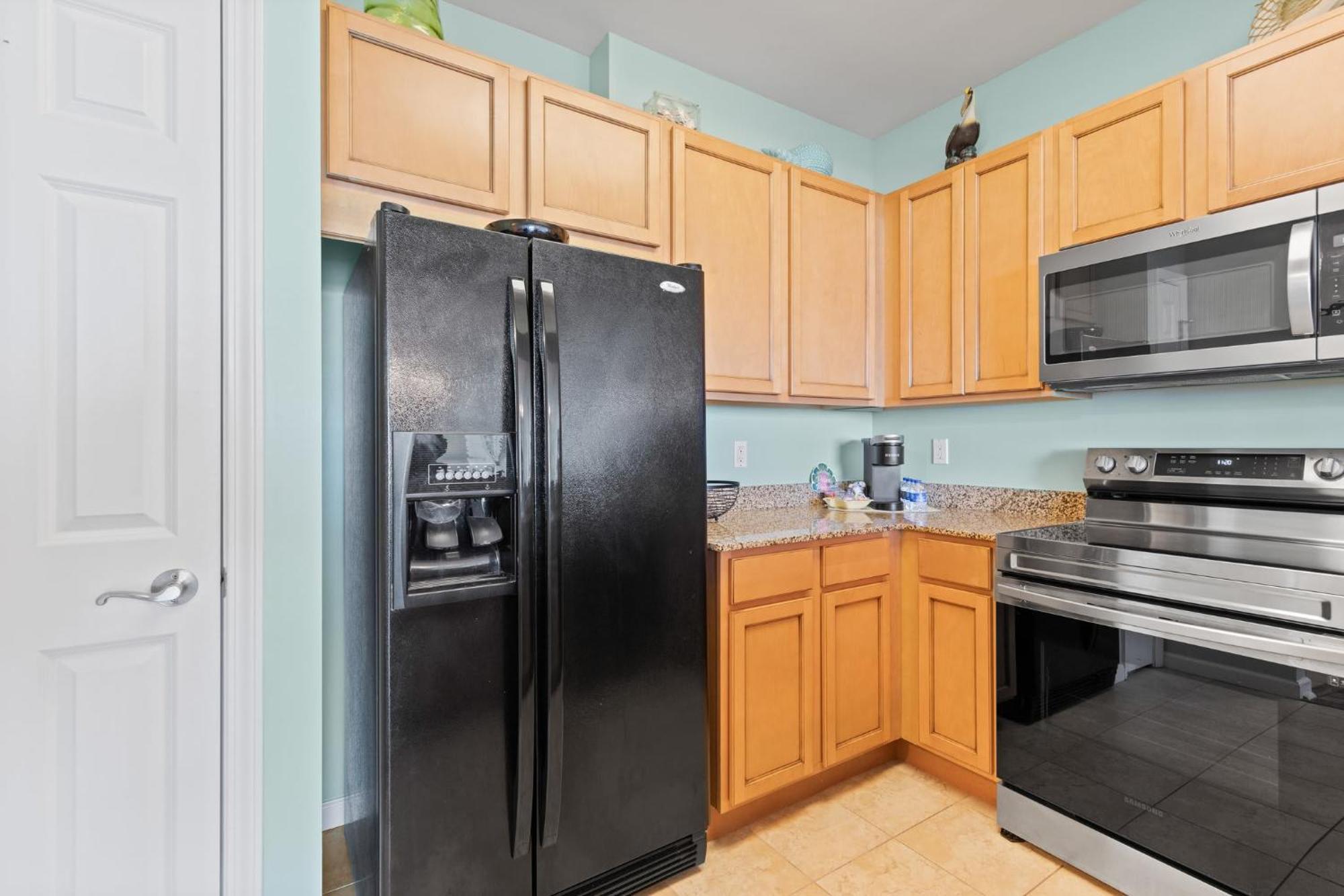 Holiday home 5 Star 11th Fl Stunning Sunrise 2br 2ba King Suite,pools ,shuttle Or Walk To Destin