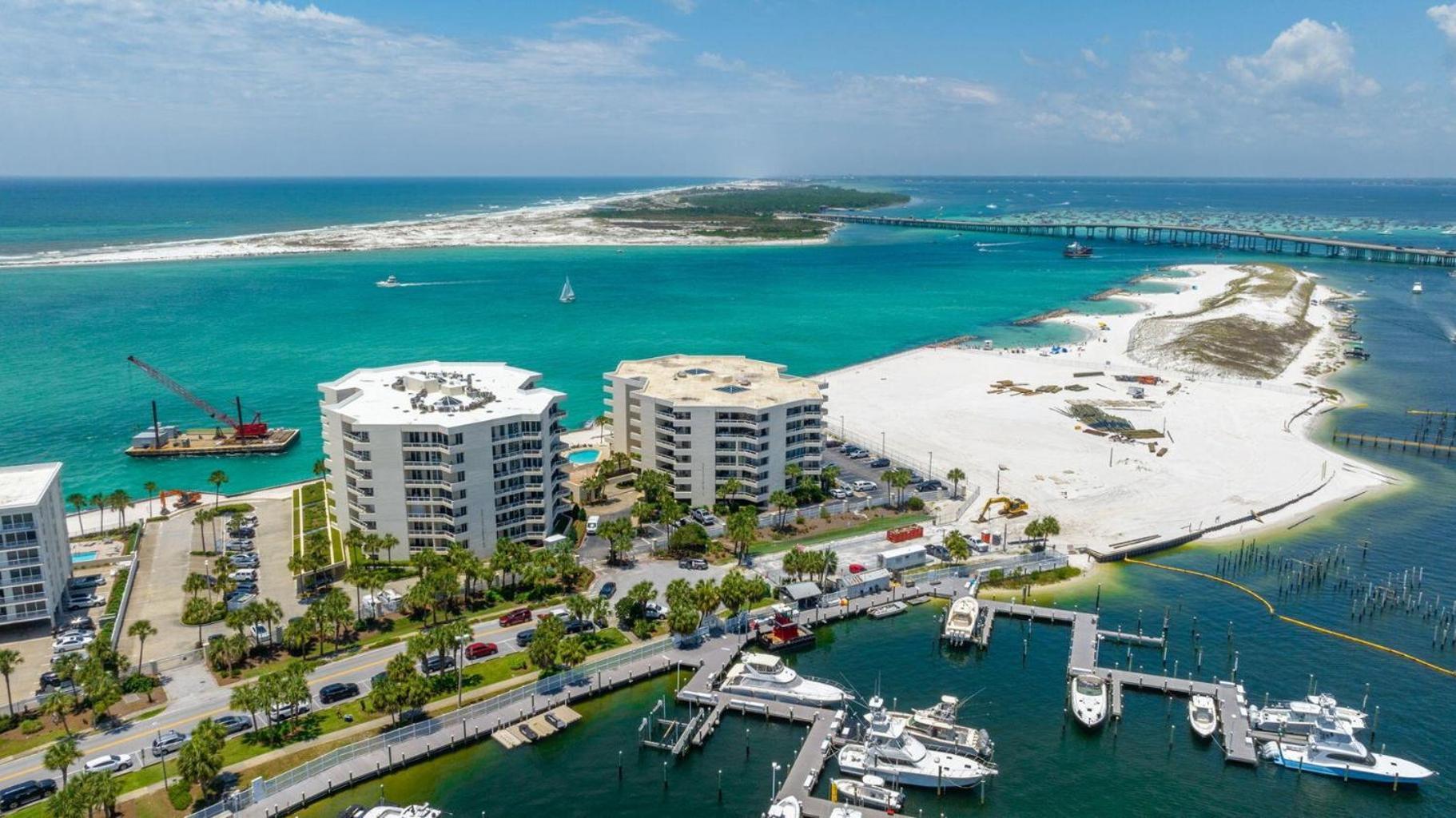 Apartment 100 Gulf Shore Drive, Unit 502