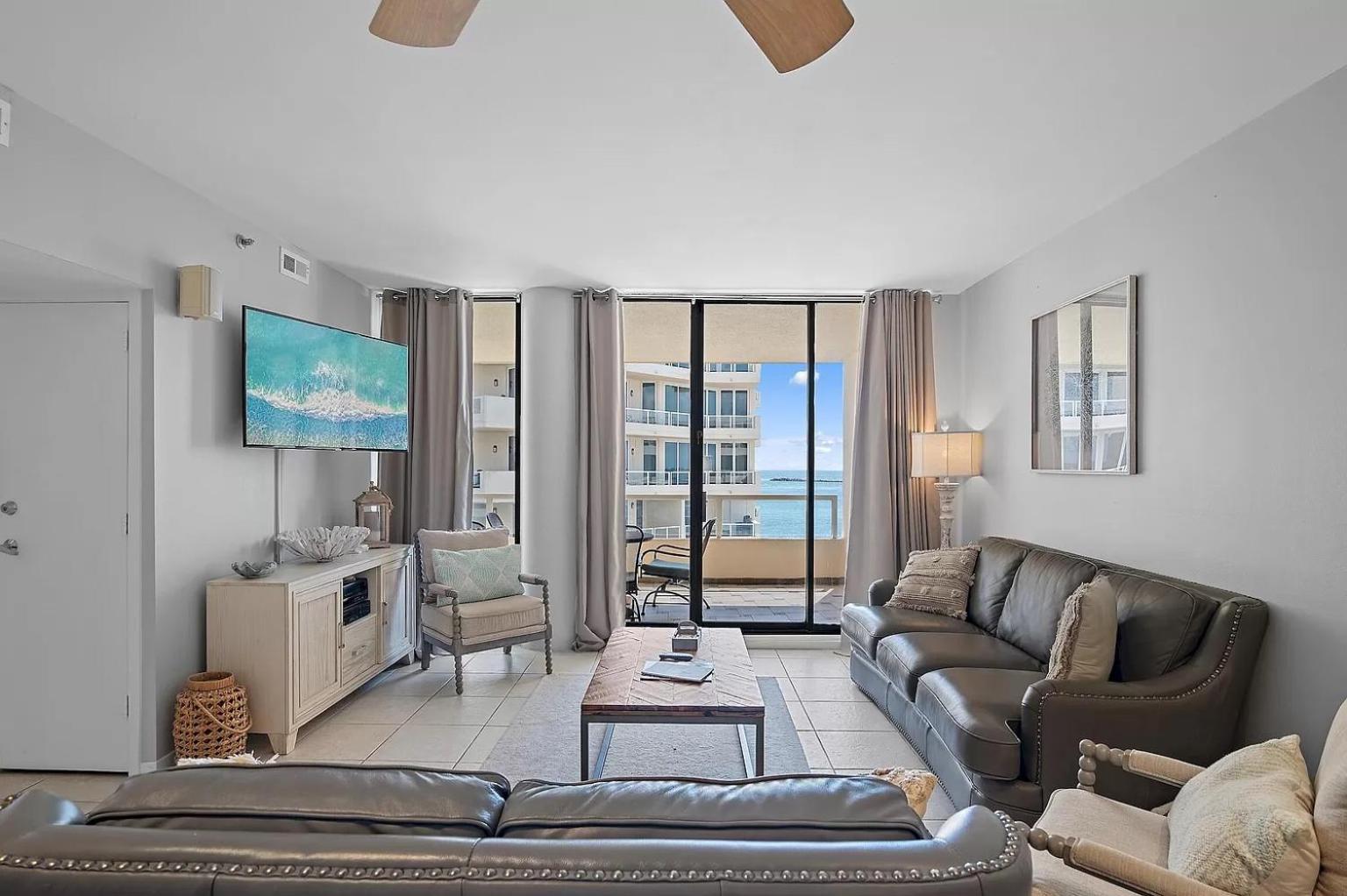 Apartment 100 Gulf Shore Drive, Unit 502