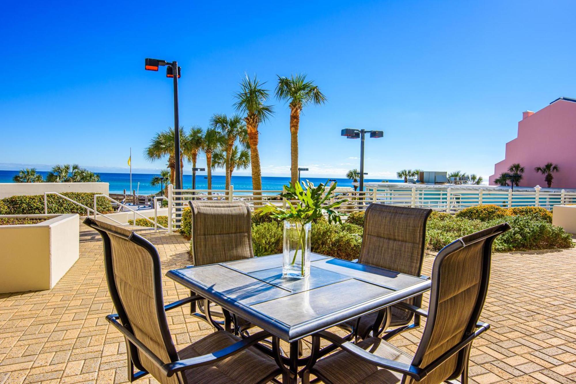 Holiday home Tides 103 *