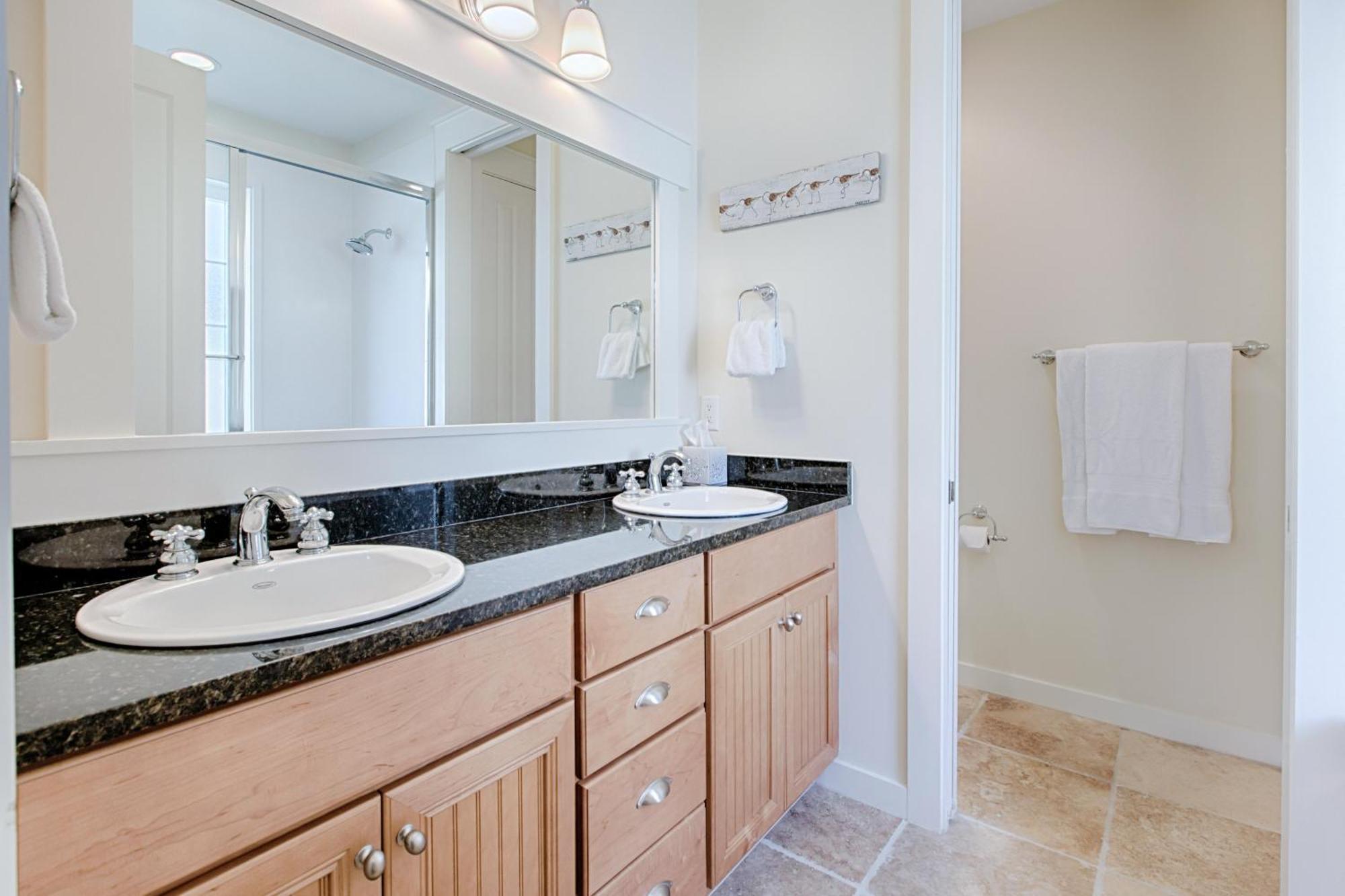 1383 Laurel Grove *
