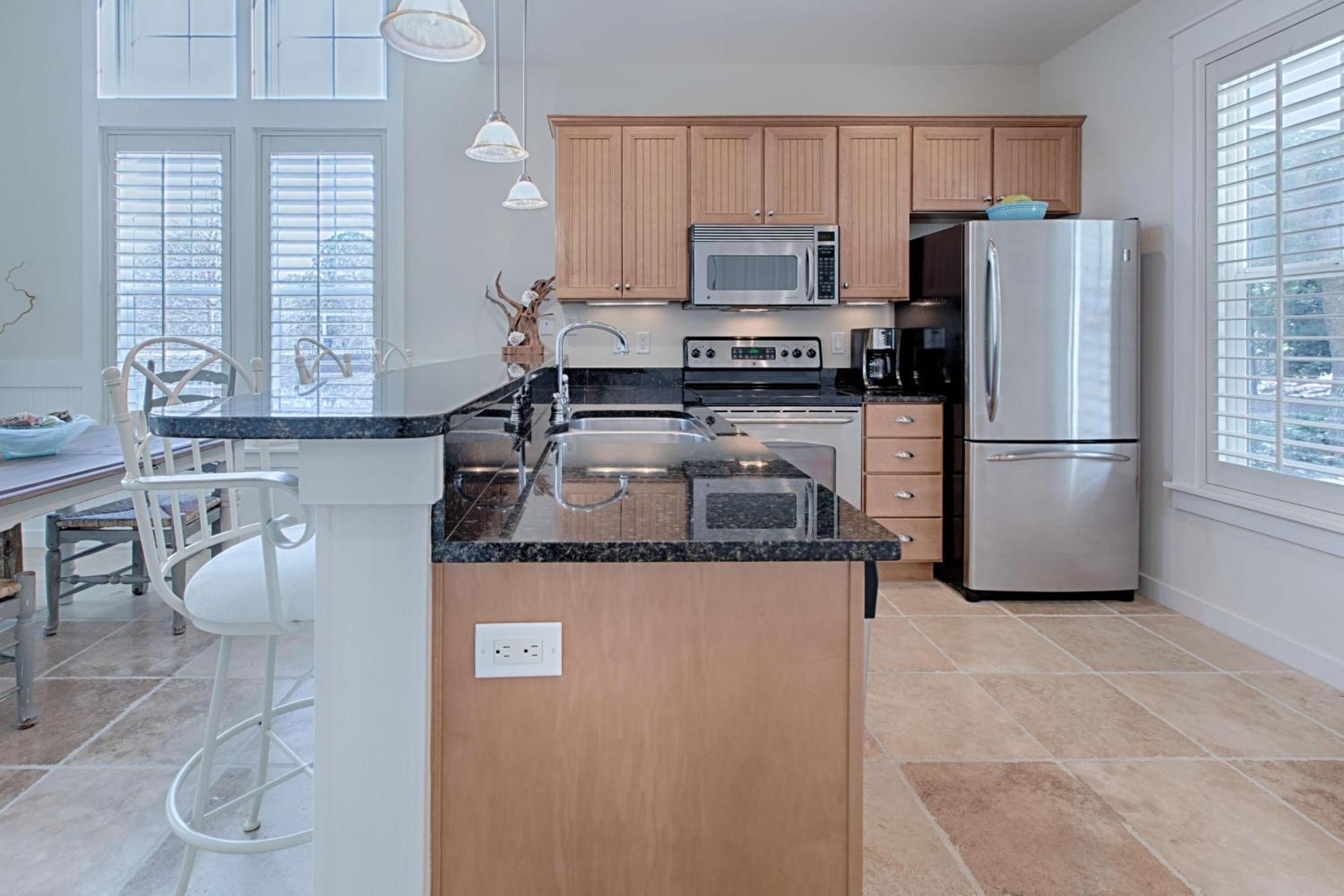 1383 Laurel Grove