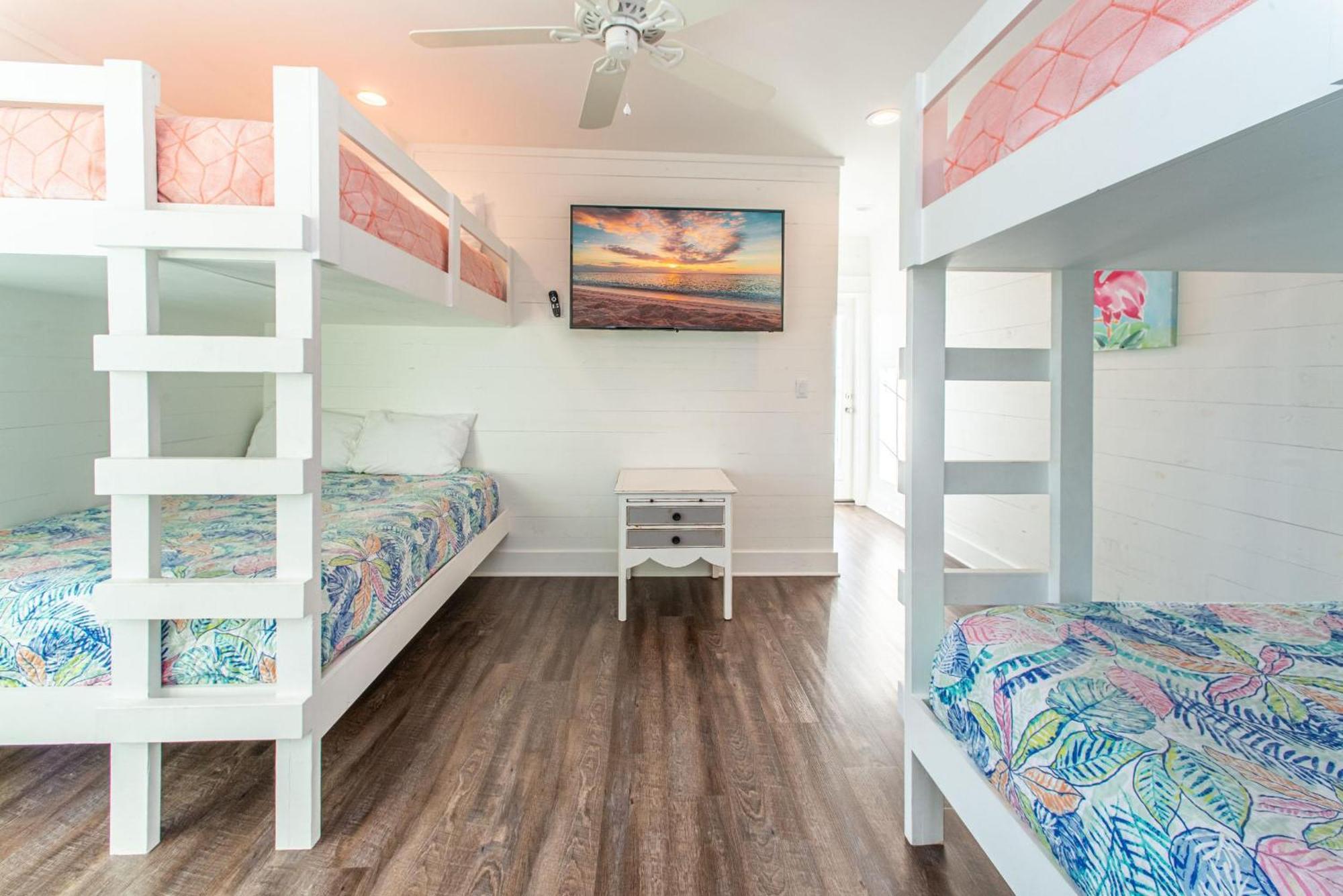 Fins Up Holiday home *