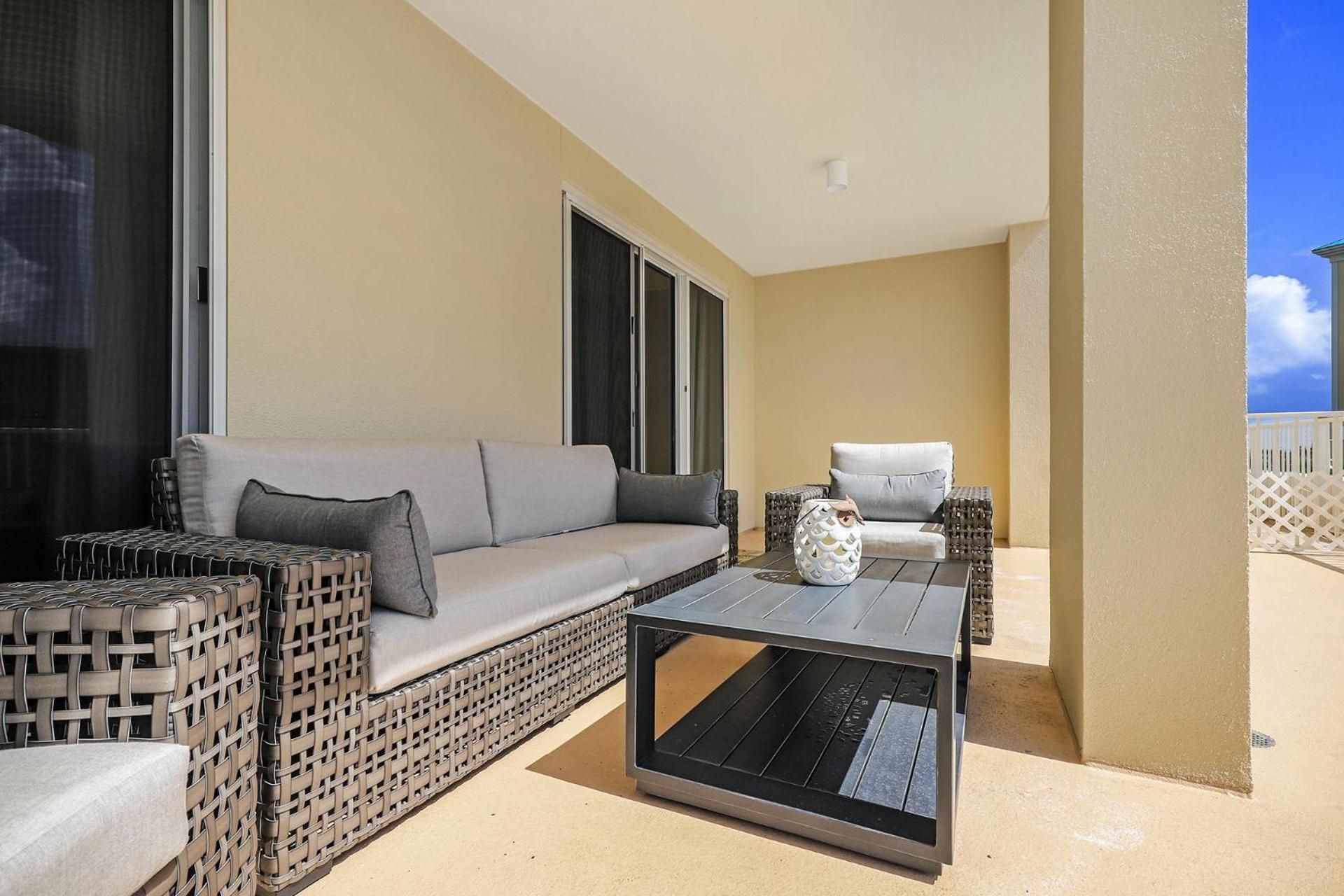 Ariel Dunes Ii 302 *