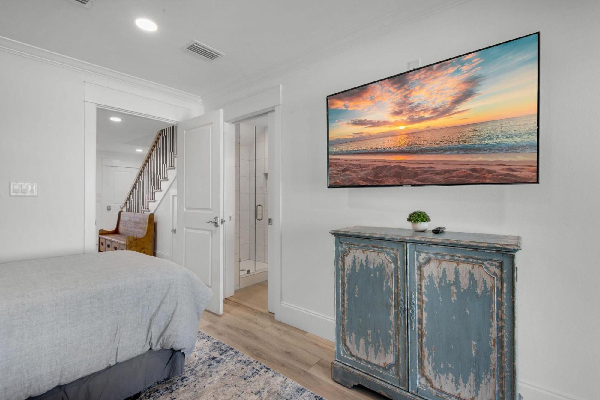 Dollar Townhome #16- Sukoon