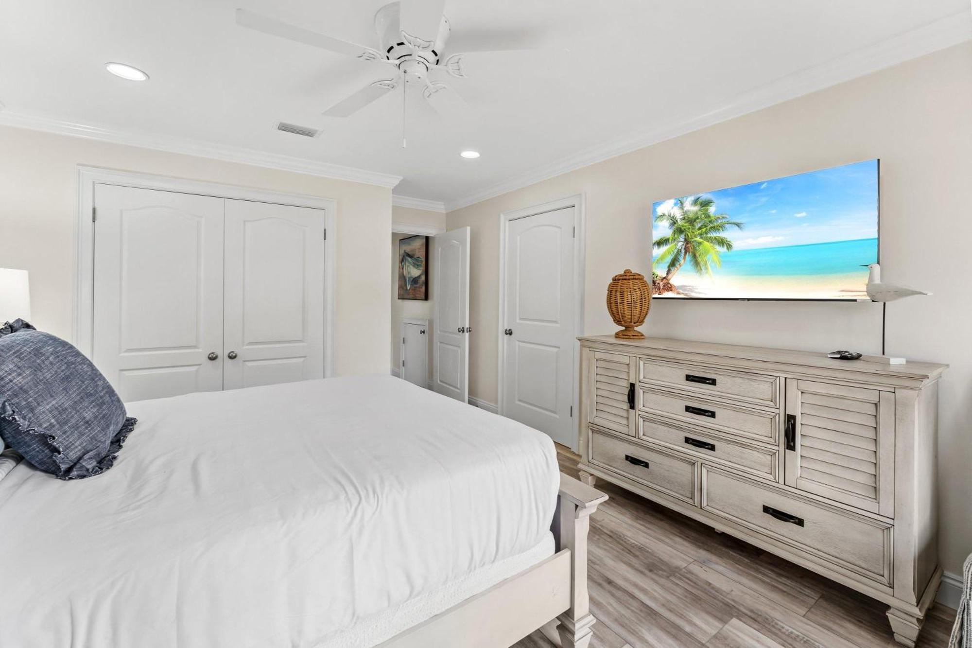 Beachwalk 5204 *