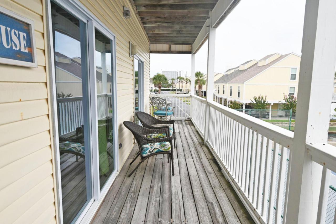Sandpiper Cove Unit 4139 Destin