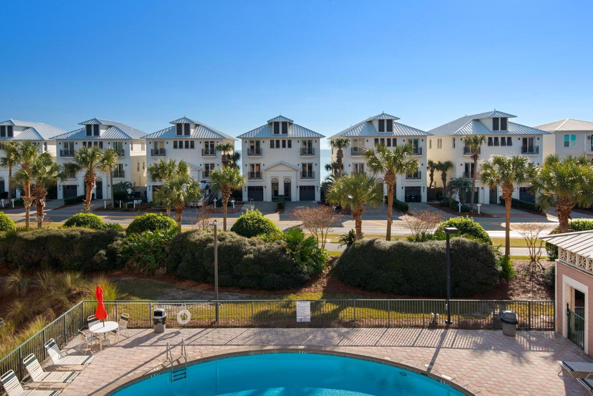 Emerald Waters 305 Holiday home Destin
