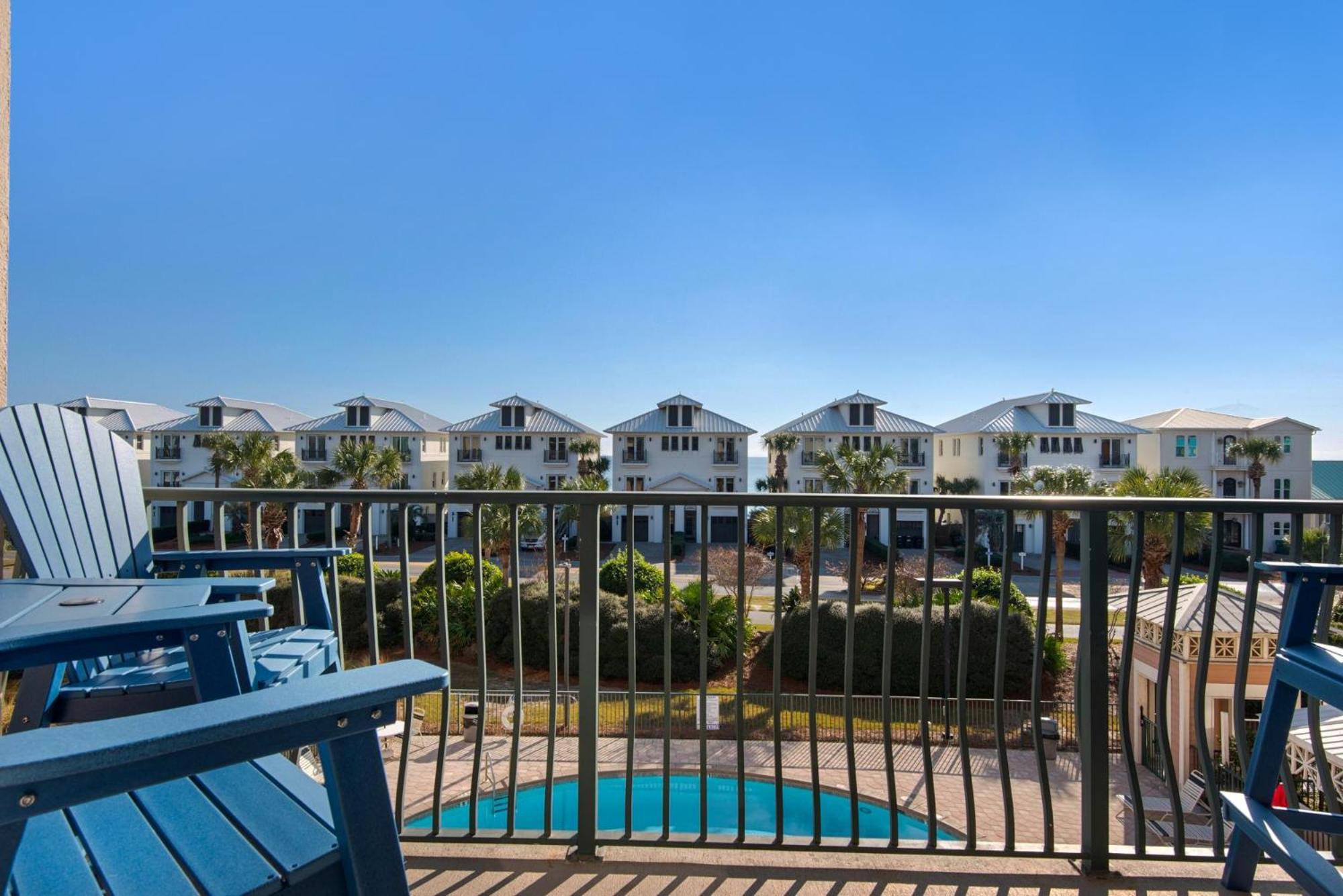 Emerald Waters 305 Holiday home *
