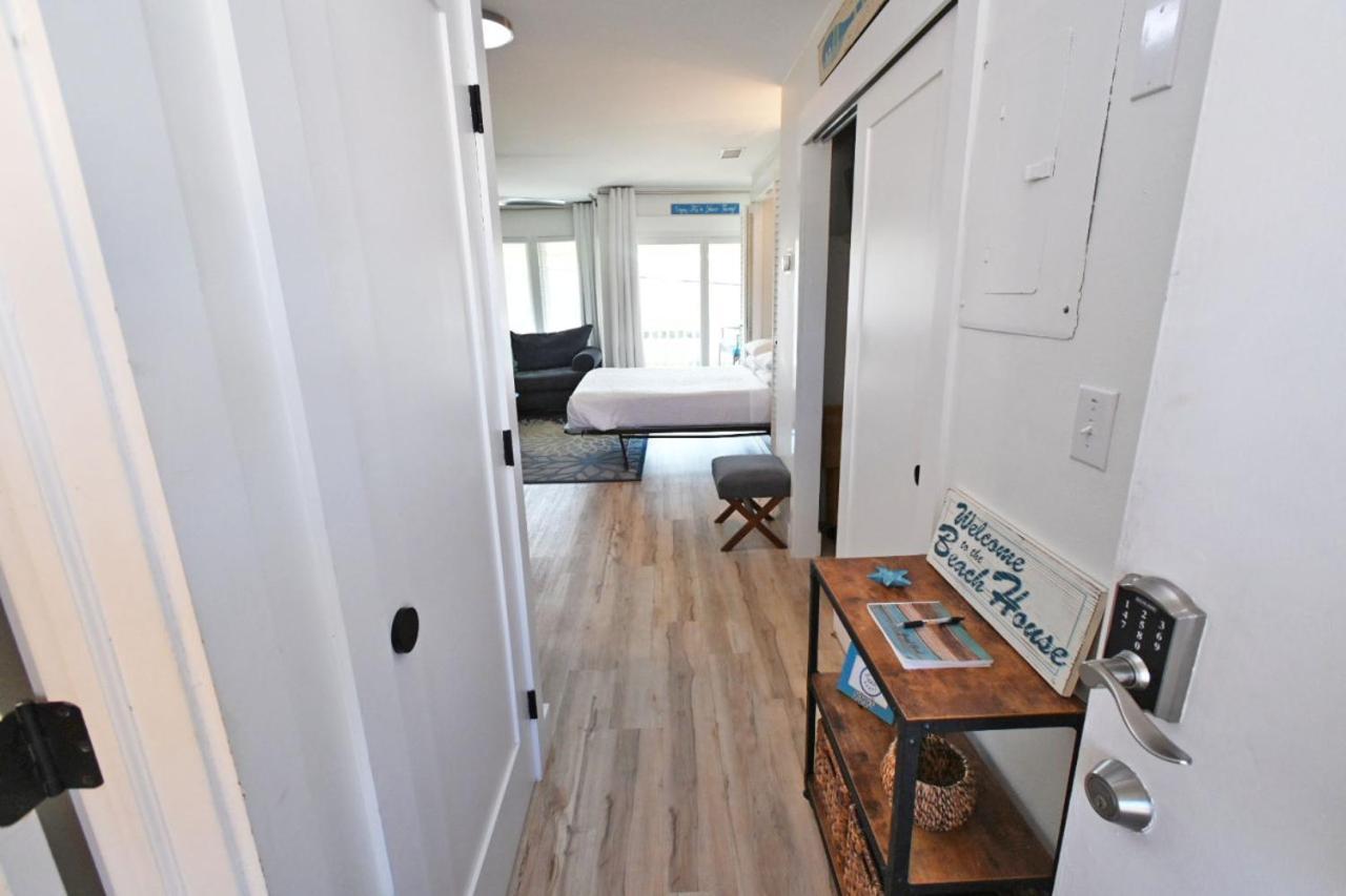 Sandpiper Cove Unit 8207 Updated In Fl