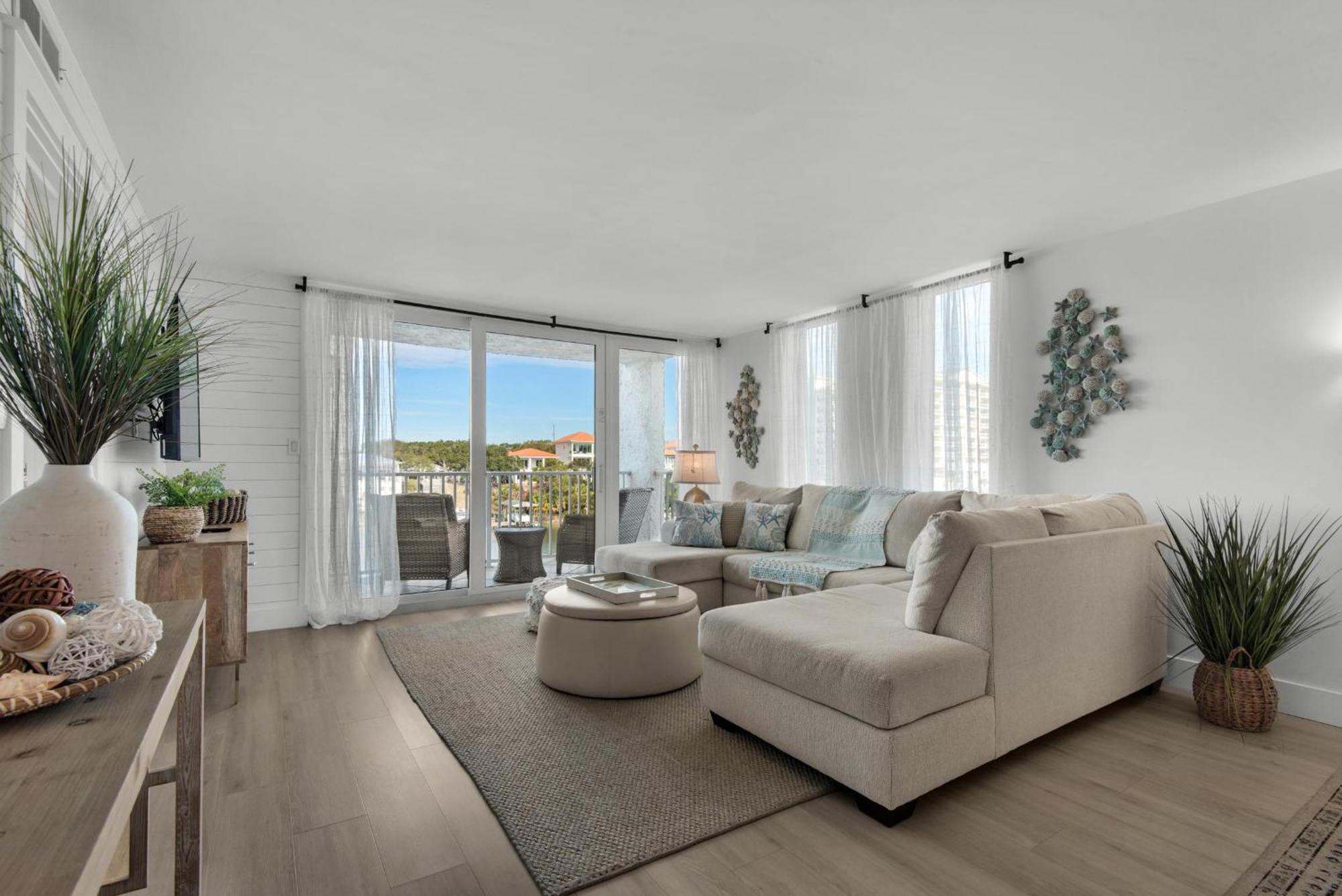 Dolphin Point #401c Holiday home