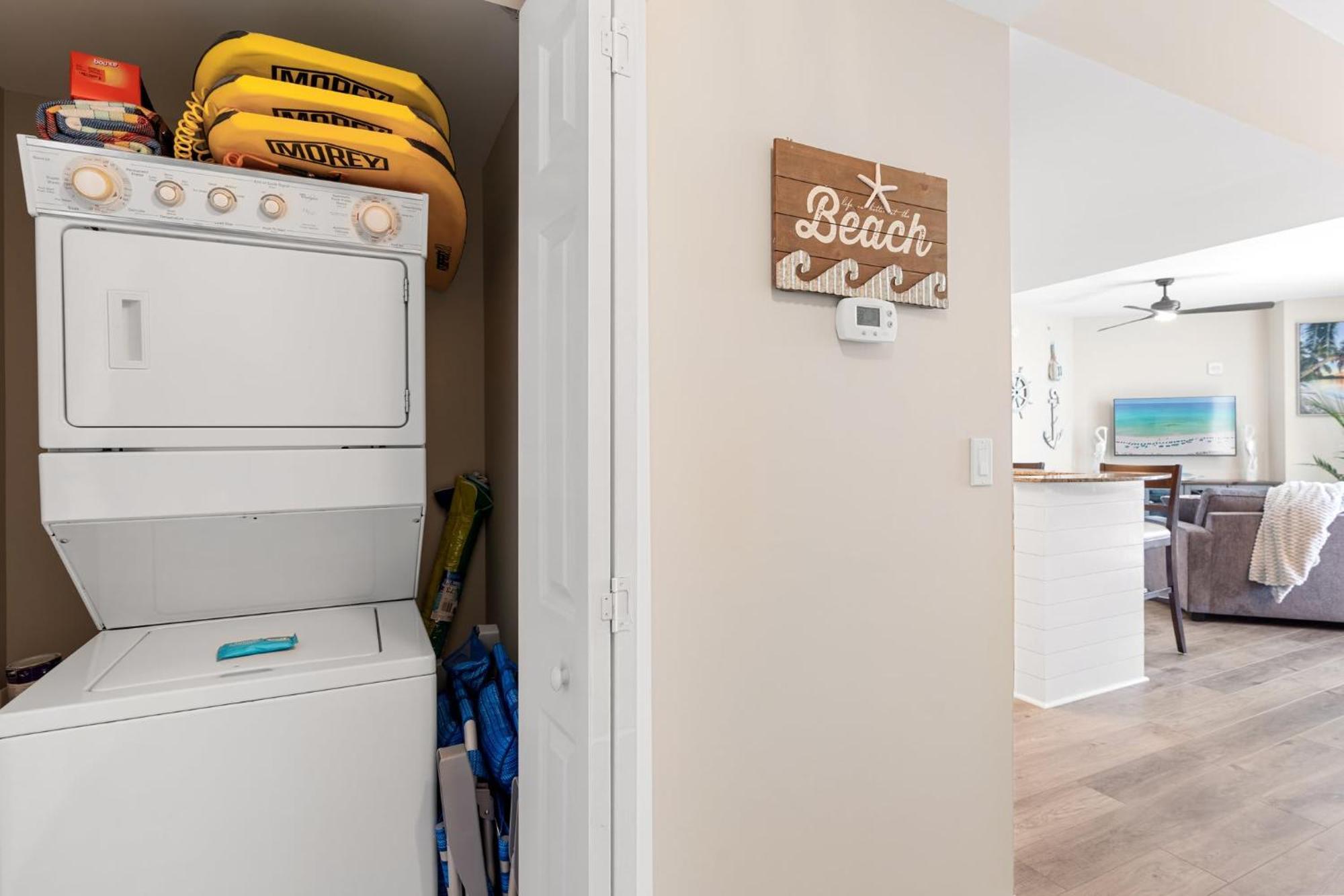 Palms 2 Bedroom King Poolside Shuttle *