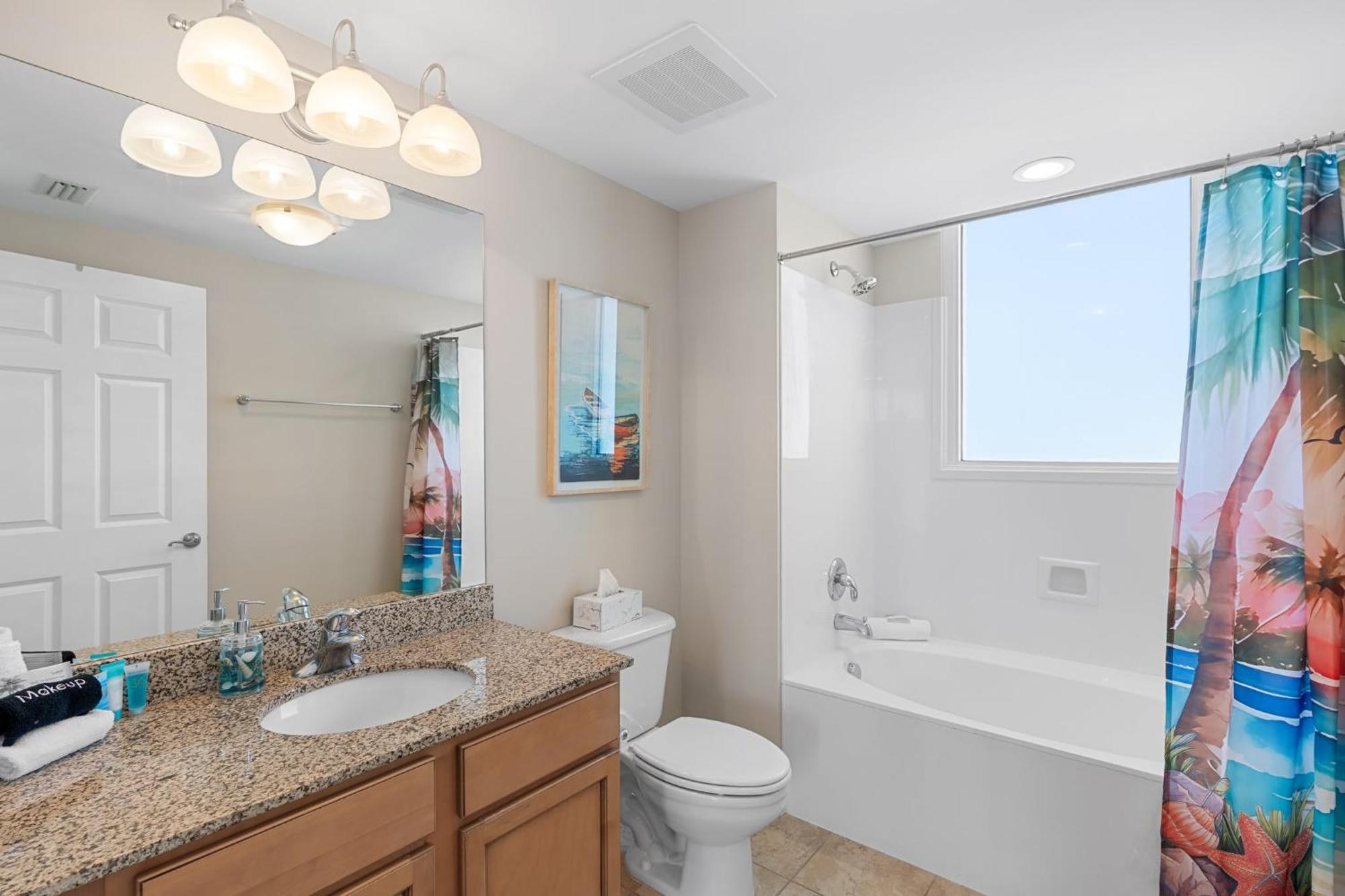 Holiday home Palms 2 Bedroom King Poolside Shuttle Destin