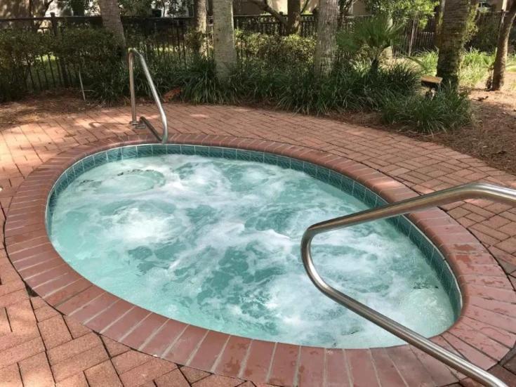 Beauty 4 Bed 3 Bath 5 Min Walk To In Gated Community * Destin