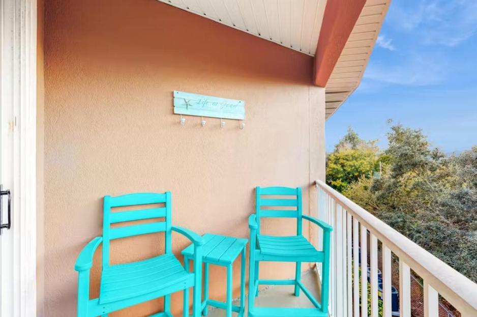 Gulfview Ii Unit 325 Gulf View Sleeps 6 Holiday home Destin