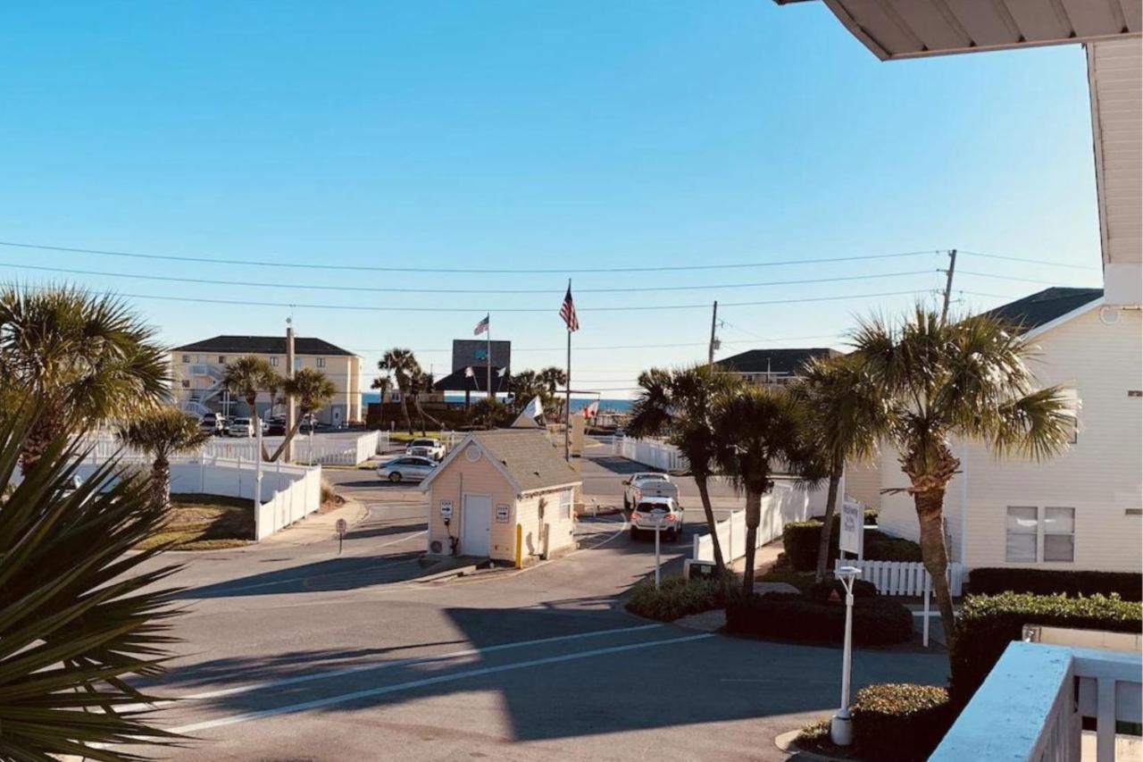 Relaxing Walk With Pool Views And Easy Access Sandpiper Cove Unit 9201 *