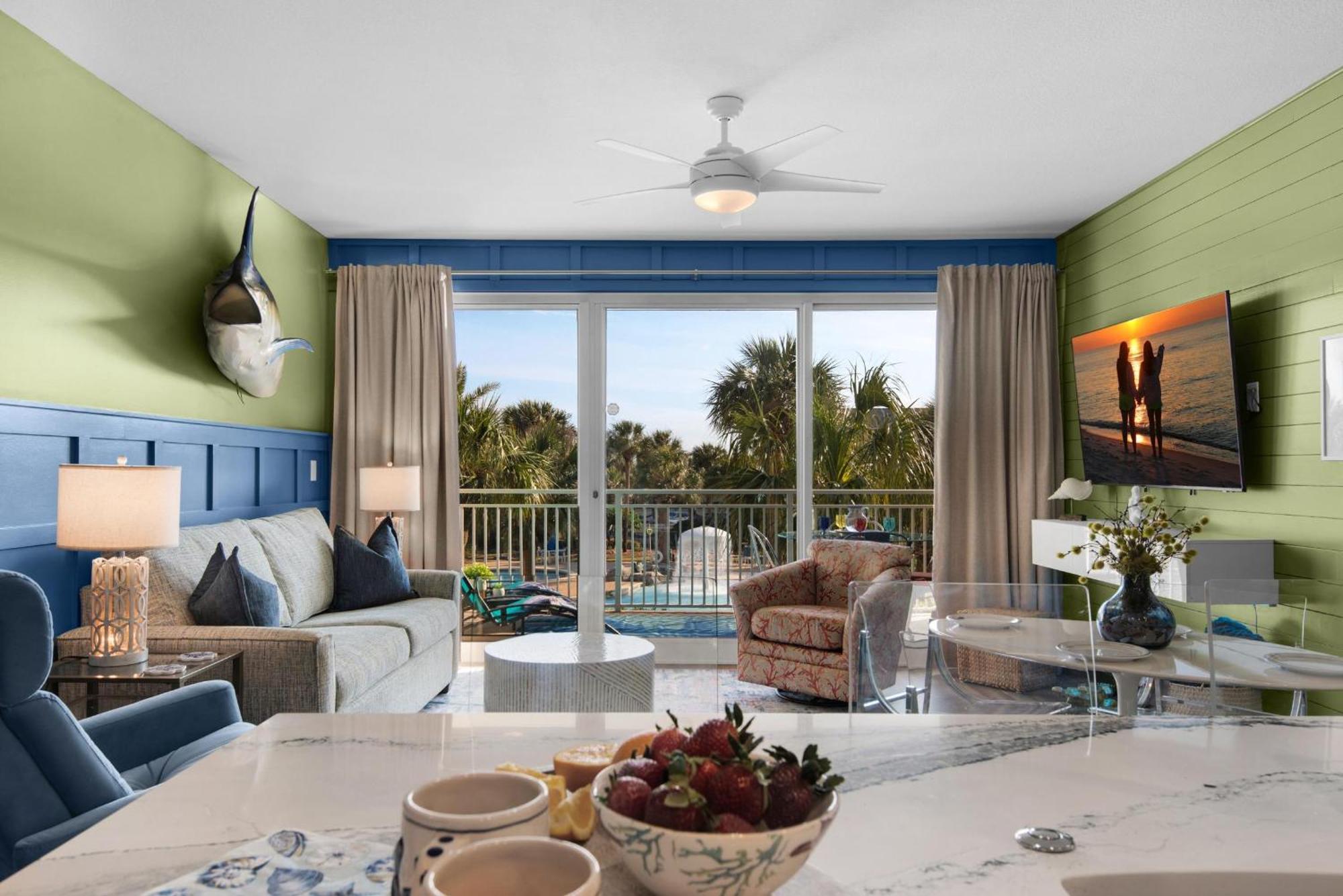 Sterling Shores 215 *