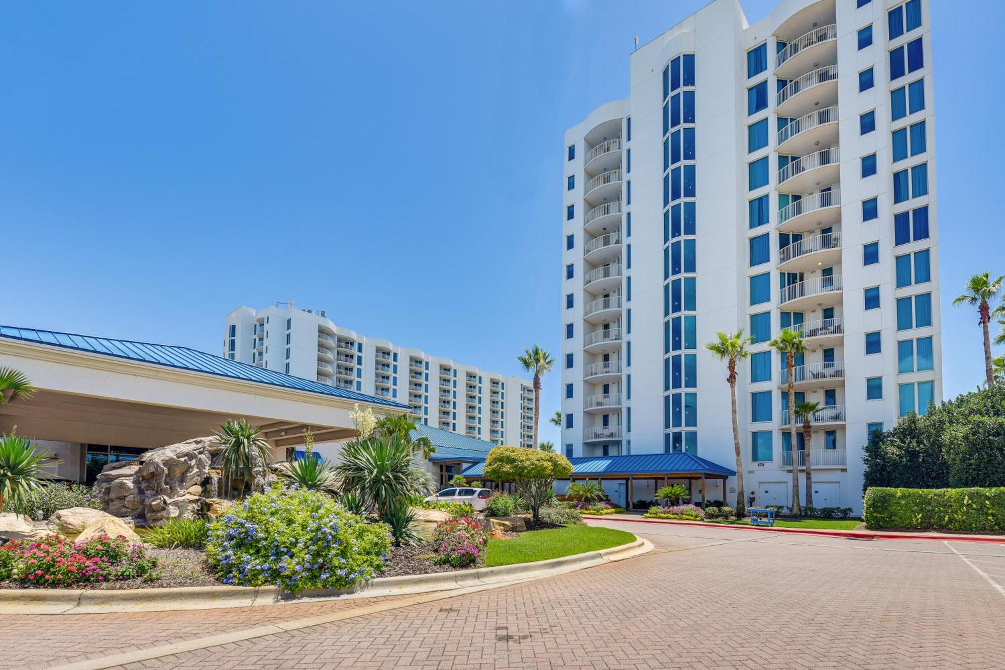 Getaway With Pool And Shuttle! Apartment Destin