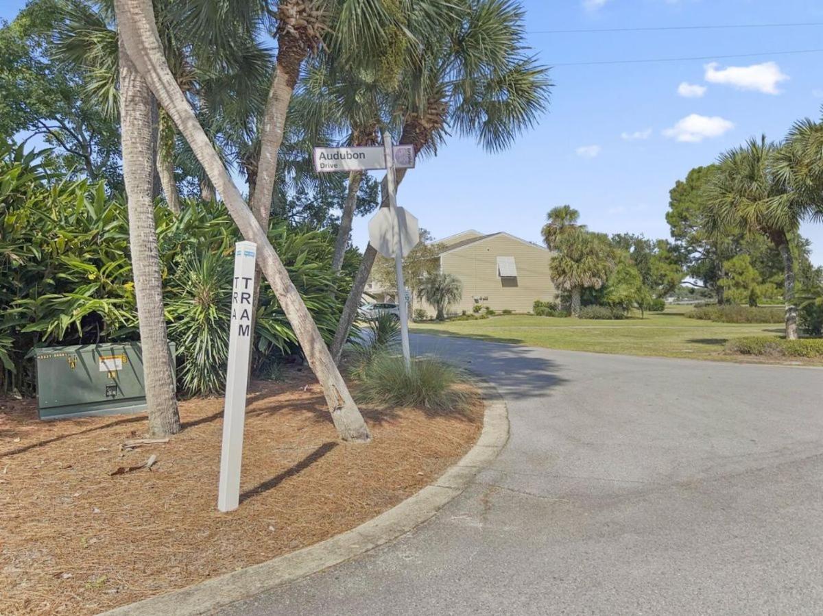 Holiday home Magnolia Village Unit 506 Is A Beautiful 2 Bed 2 Bath Located In Sandestin Golf And *