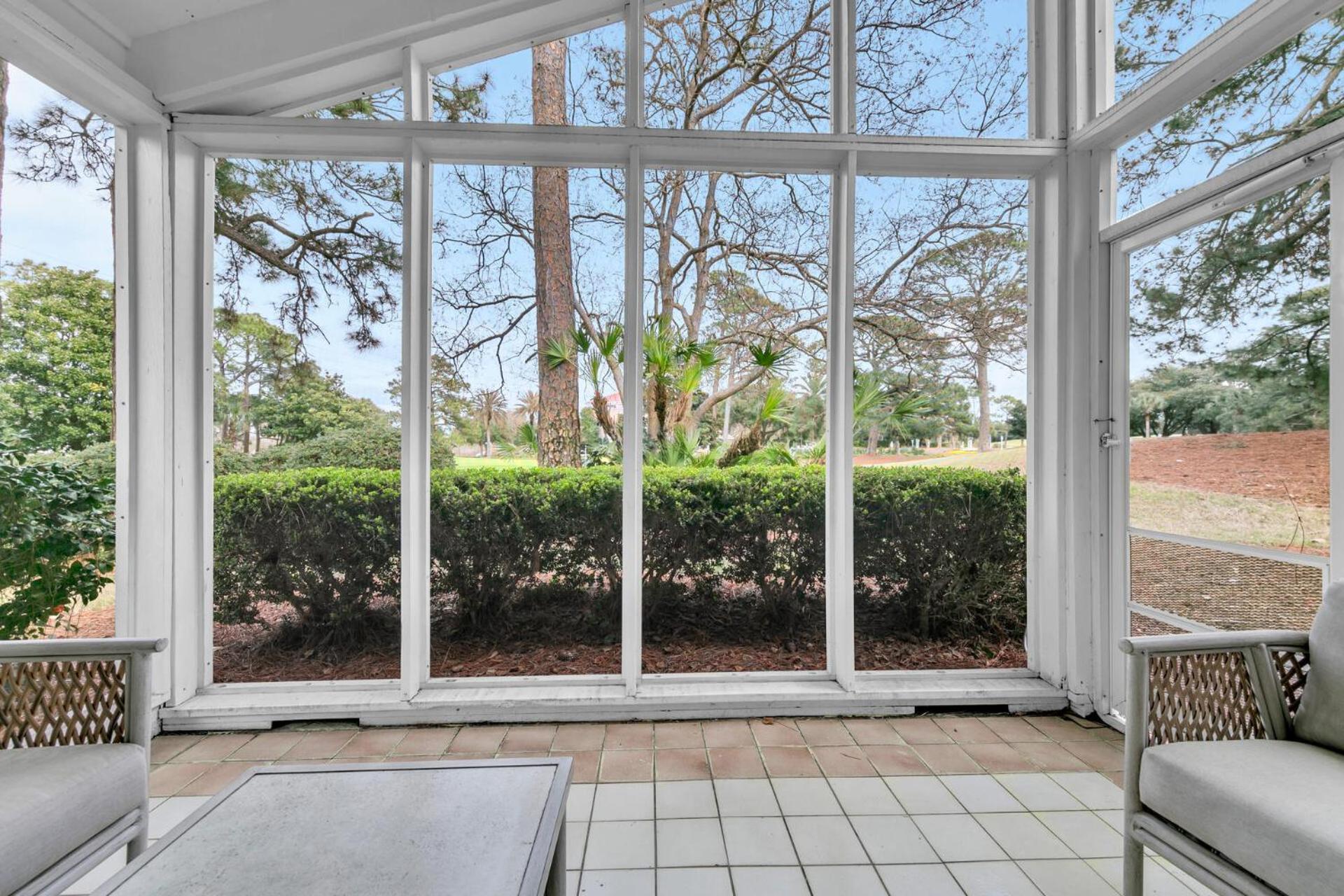 Holiday home Magnolia Village Unit 506 Is A Beautiful 2 Bed 2 Bath Located In Sandestin Golf And Destin