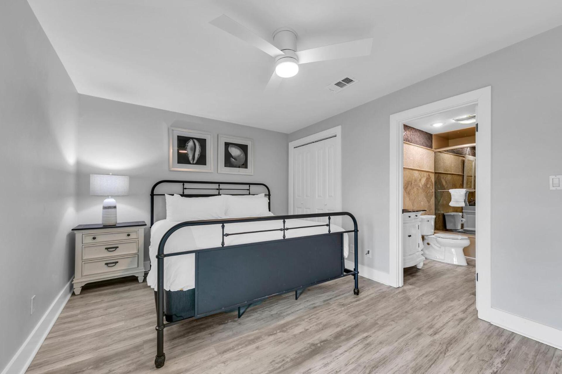 Holiday home Magnolia Village Unit 506 Is A Beautiful 2 Bed 2 Bath Located In Sandestin Golf And