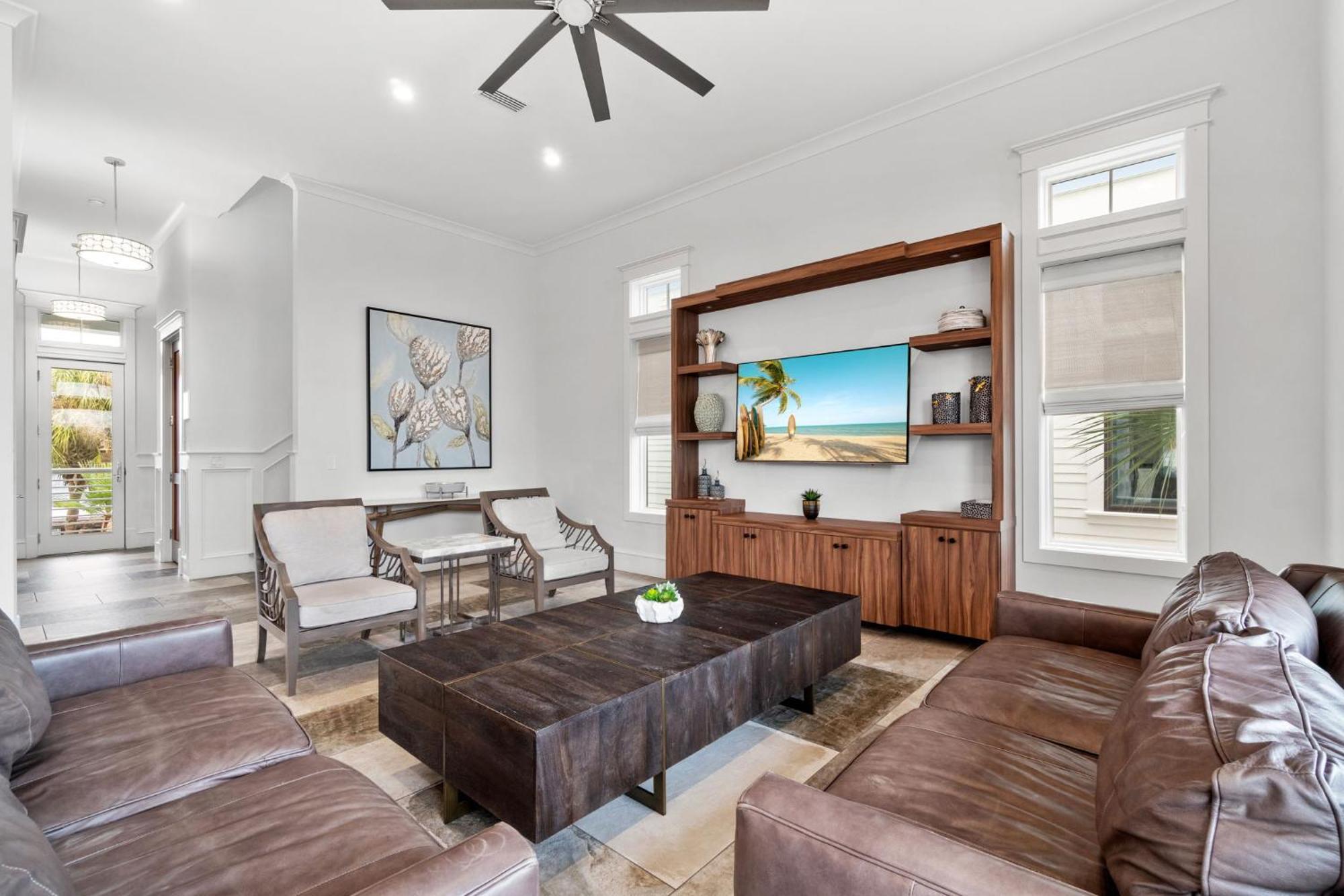 Holiday home Coast Is Clear With Jetted Pool And Game