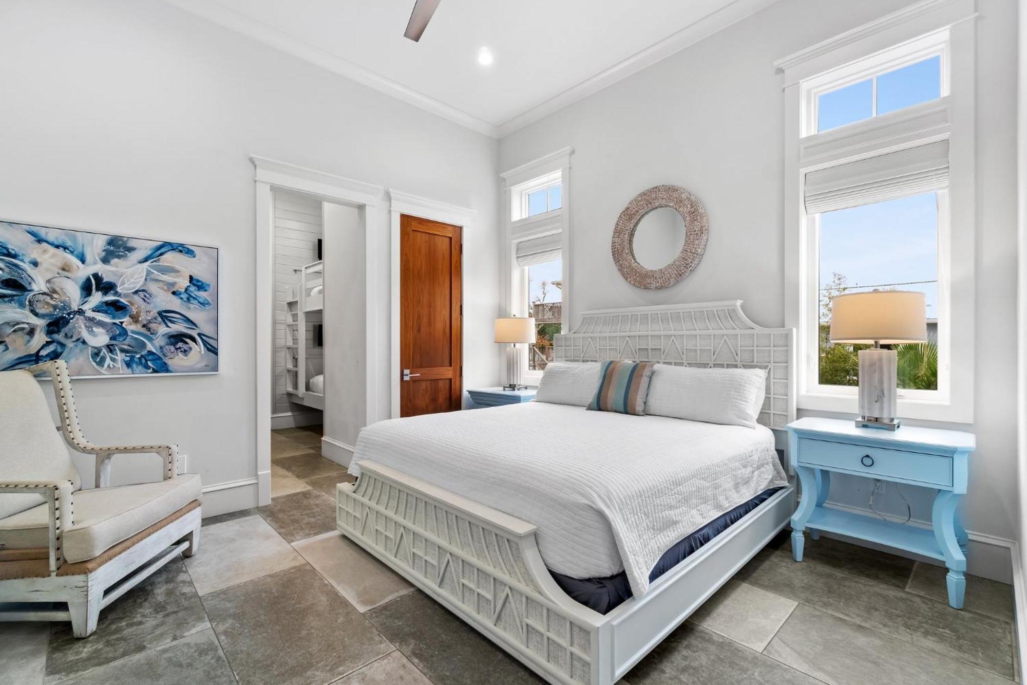 Coast Is Clear With Jetted Pool And Game Holiday home Destin