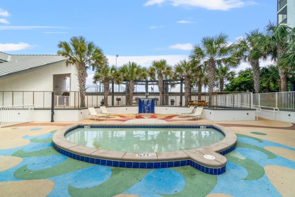 Mainsail Breeze With Heated Pool And Tennis