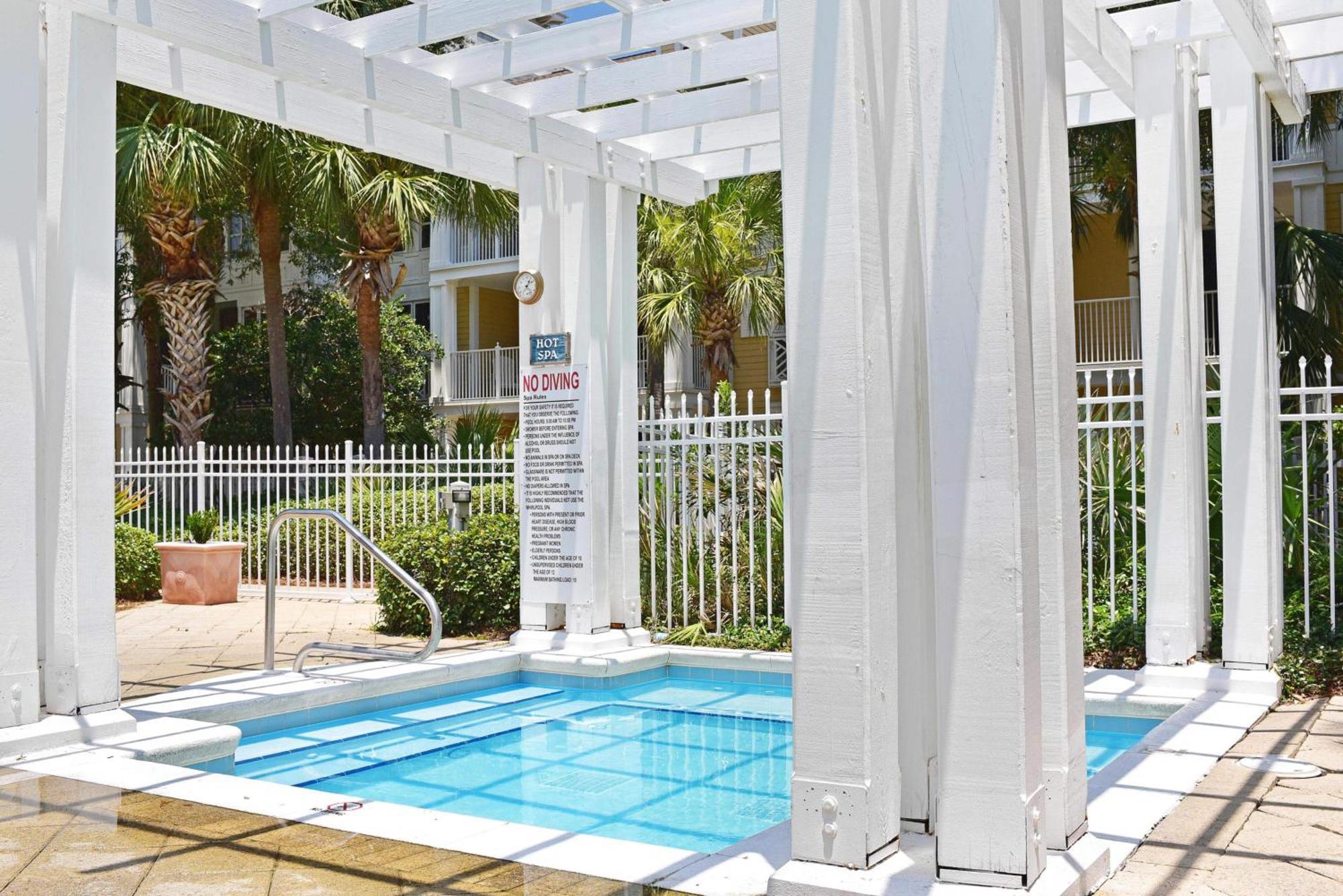 Le Jardin 156 At Baytowne Wharf And Marina
