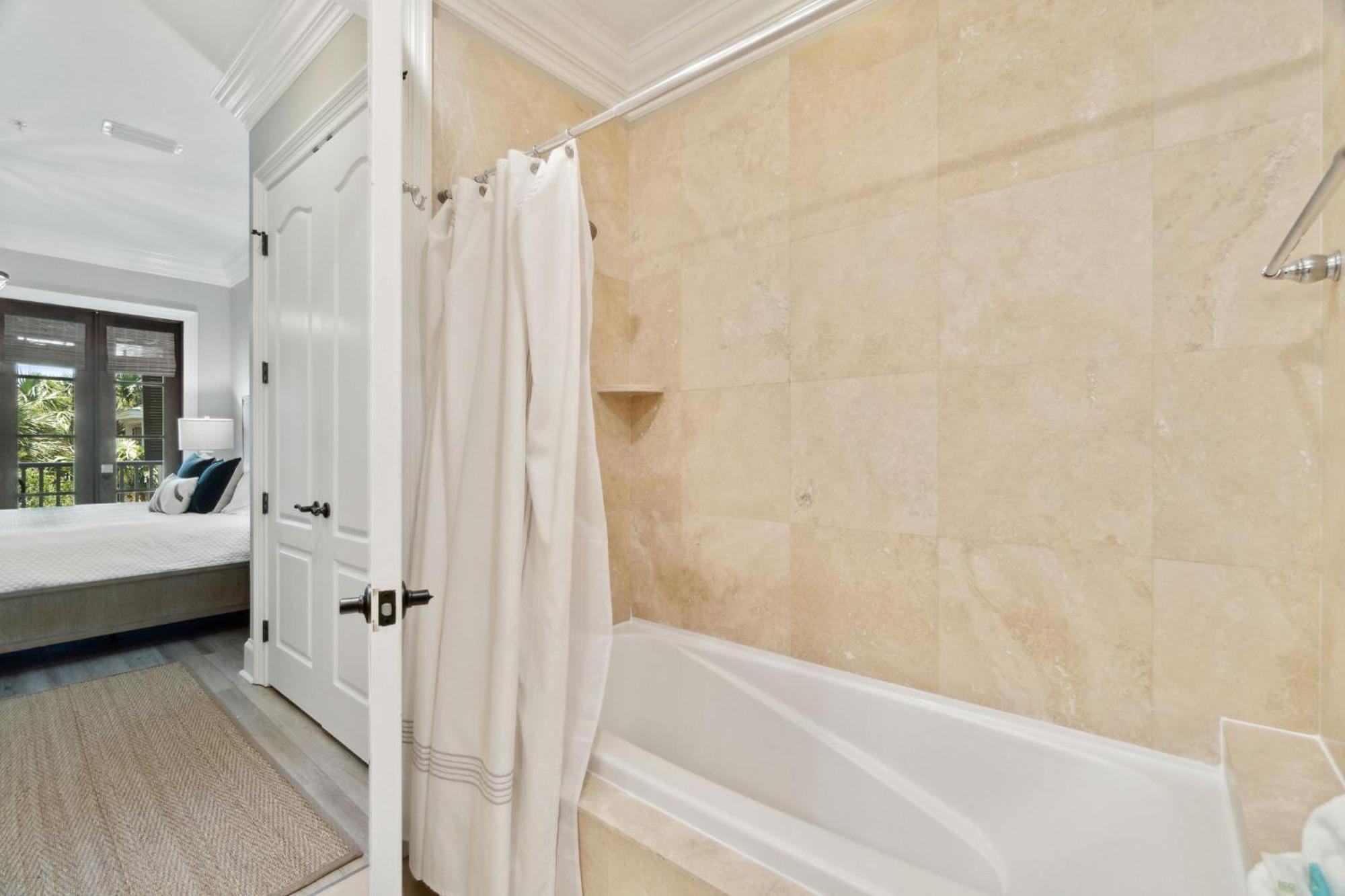 Apartment Le Jardin 156 At Baytowne Wharf And Marina *
