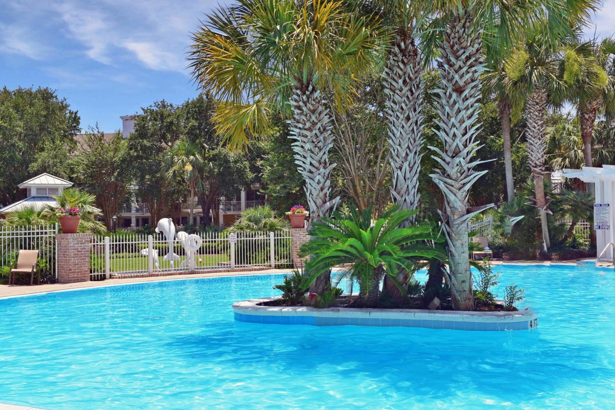 Le Jardin 156 At Baytowne Wharf And Marina