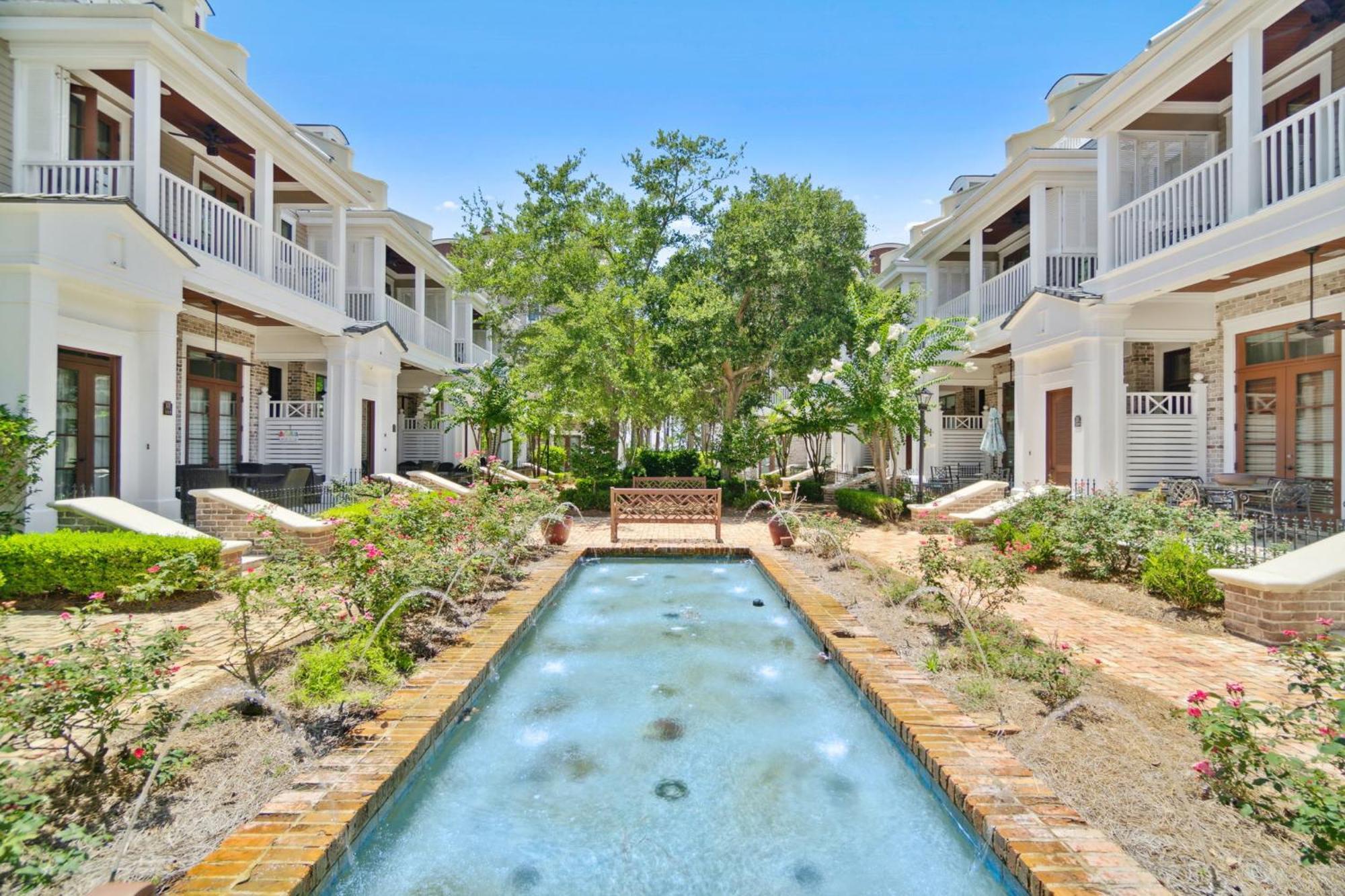Le Jardin 156 At Baytowne Wharf And Marina Apartment