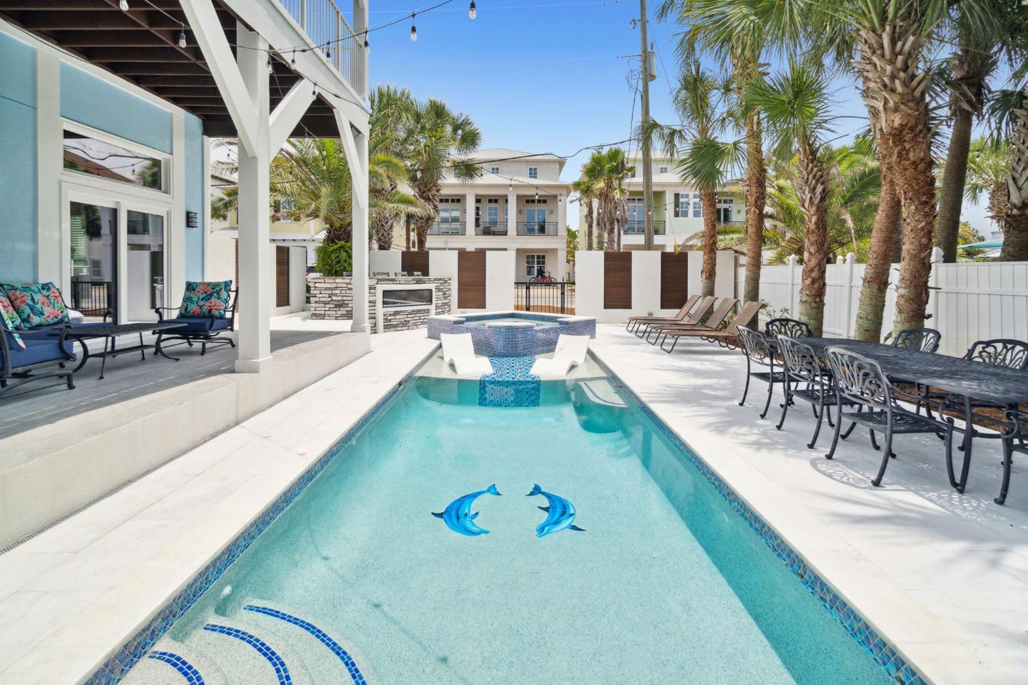 Frangista Breeze With Heated Pool