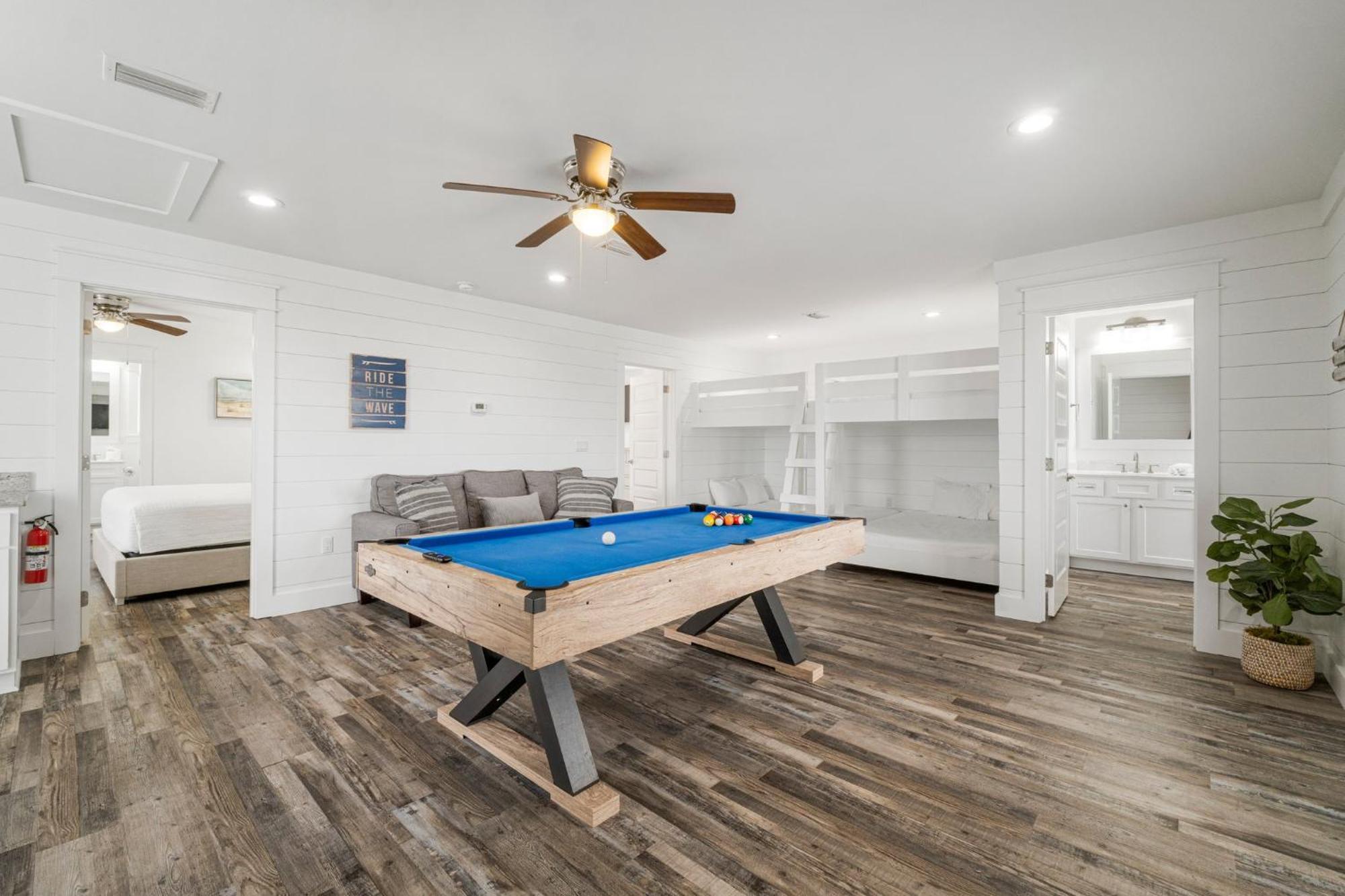 Get Your Sun With Jetted Pool And Game Holiday home *
