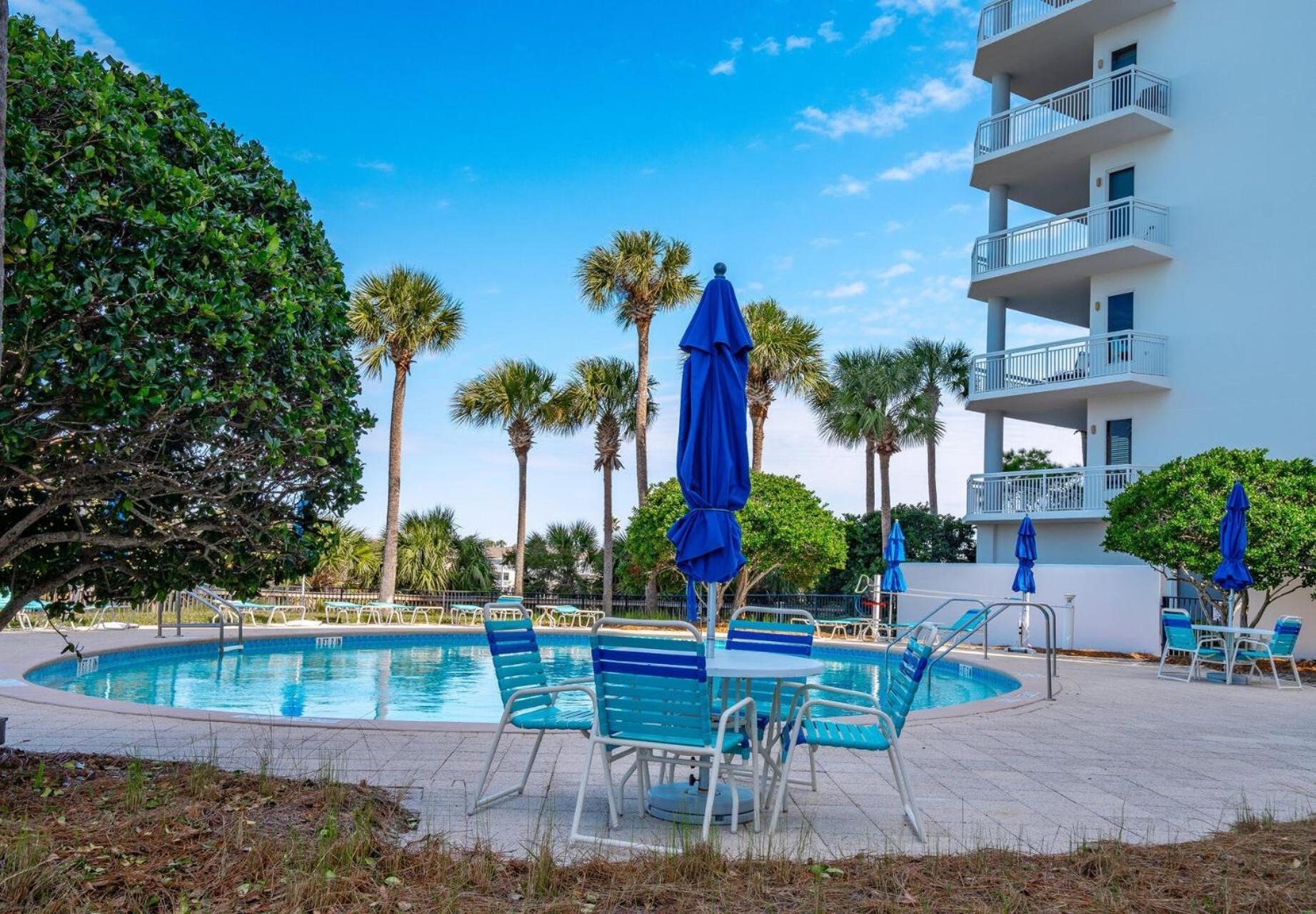Harbor Landing 102b - Beautiful Harbor Views Holiday home