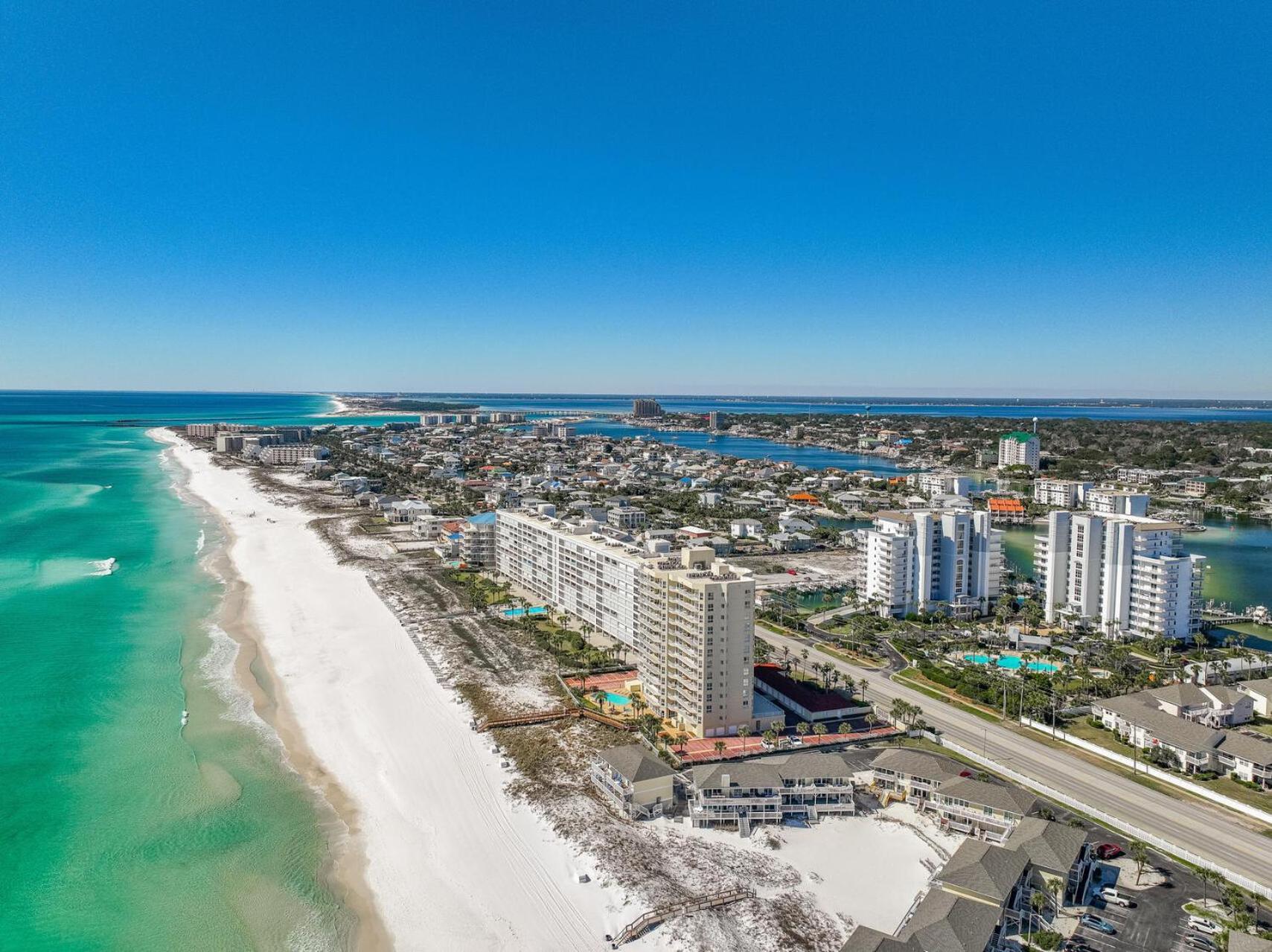 Harbor Landing 102b - Beautiful Harbor Views *