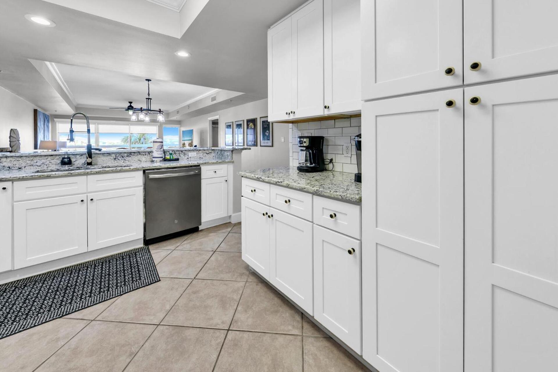 Harbor Landing 102b - Beautiful Harbor Views Holiday home Destin