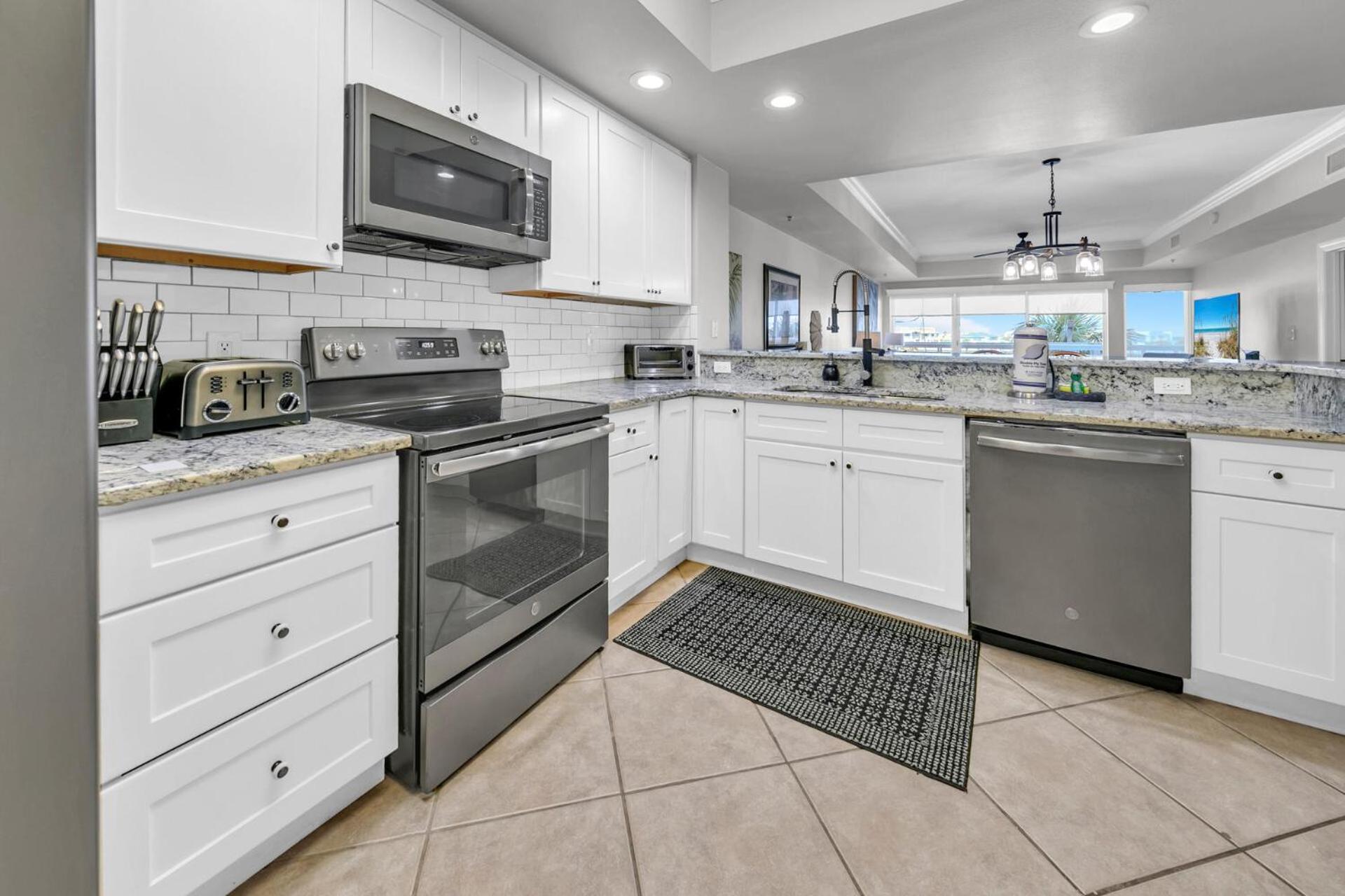 Harbor Landing 102b - Beautiful Harbor Views