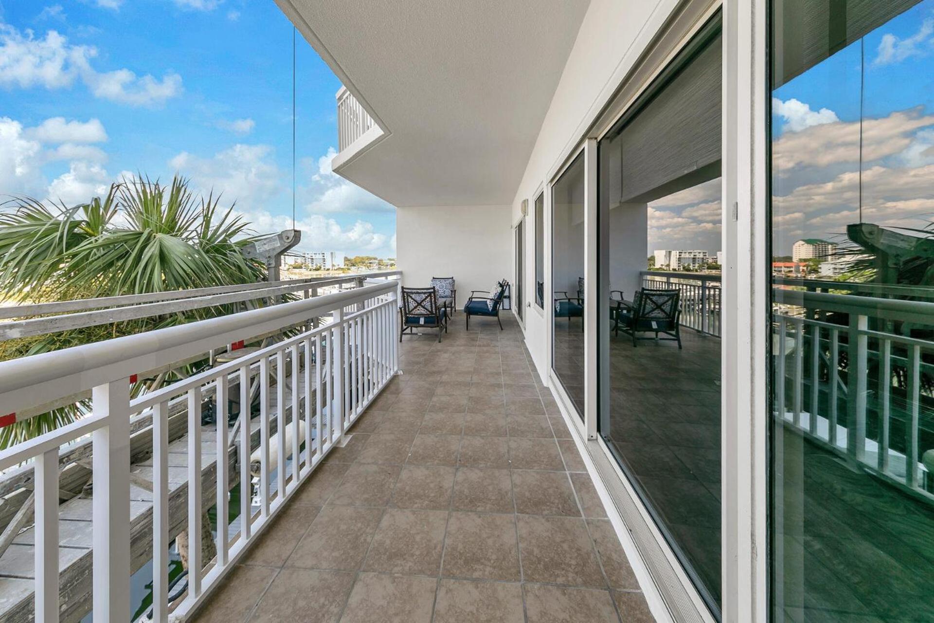 Holiday home Harbor Landing 102b - Beautiful Harbor Views *