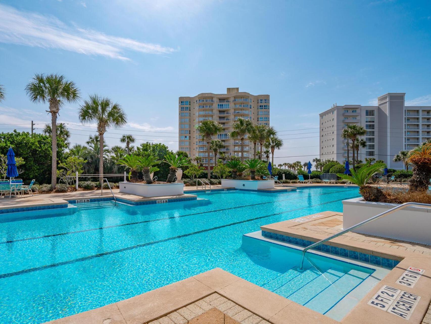 Holiday home Harbor Landing 102b - Beautiful Harbor Views Destin