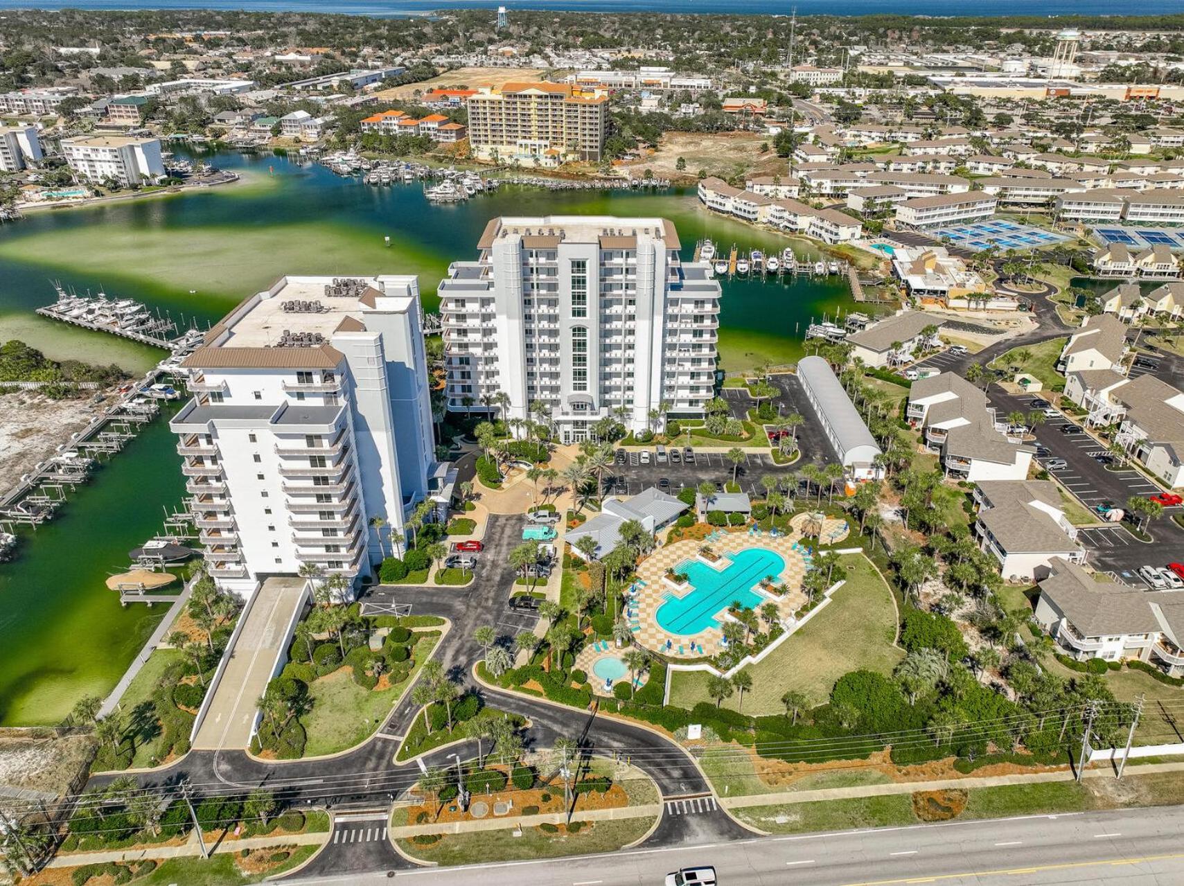 Holiday home Harbor Landing 102b - Beautiful Harbor Views Destin