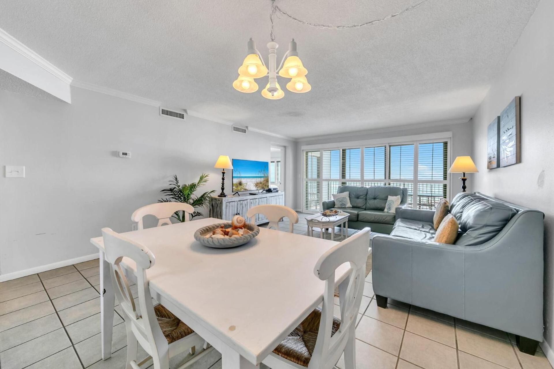 Emerald Towers 302 Front Holiday home Destin