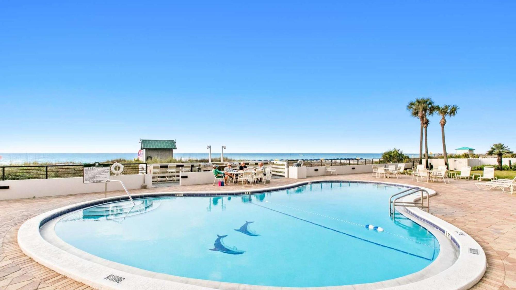 Emerald Towers 302 Front Holiday home Destin